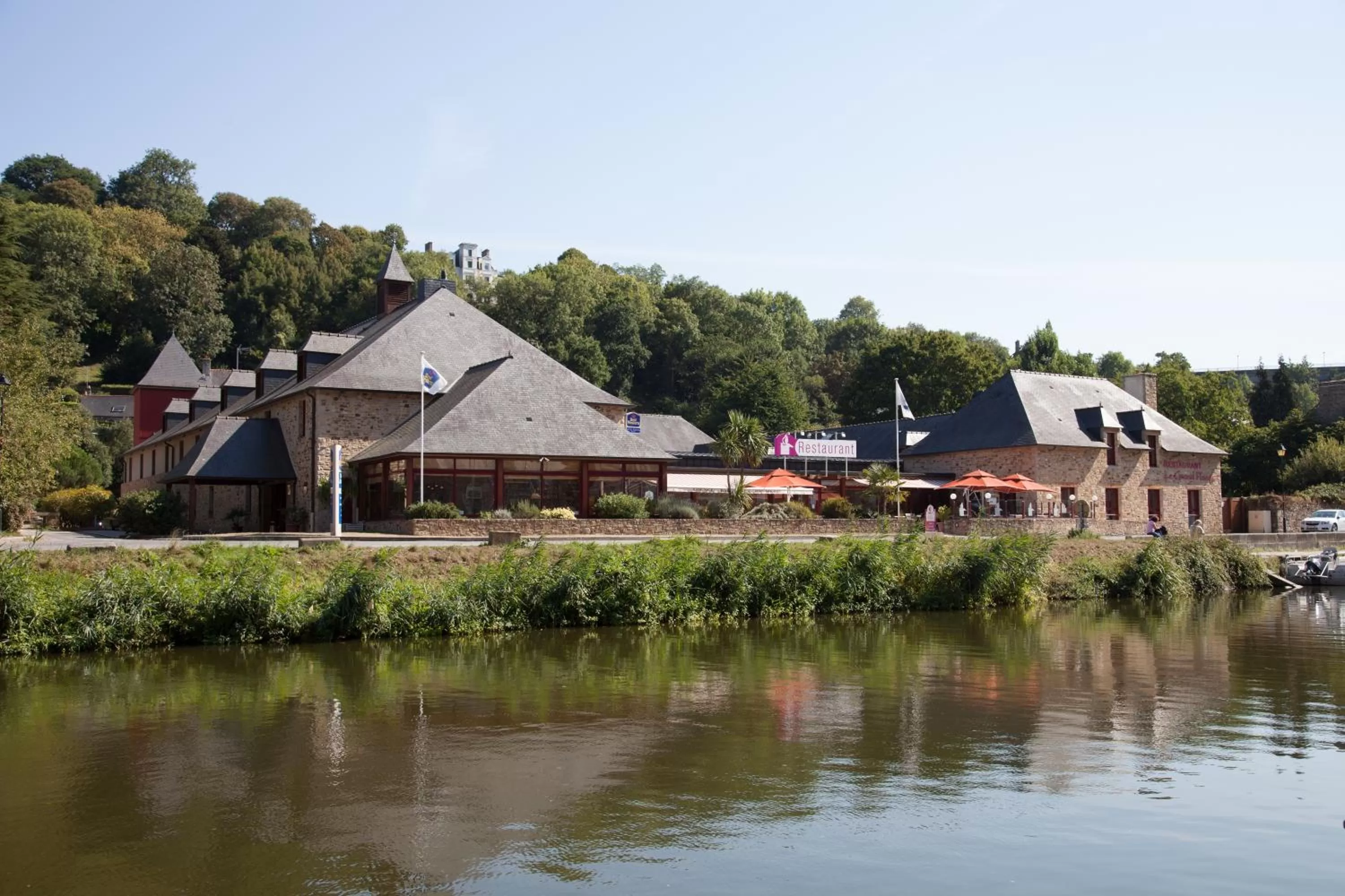 Area and facilities in Mercure Dinan Port Le Jerzual