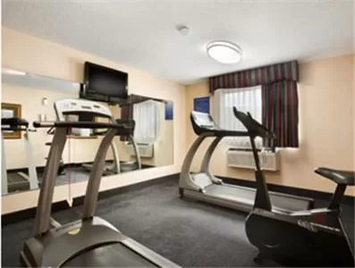 Fitness centre/facilities in Days Inn by Wyndham Keene NH