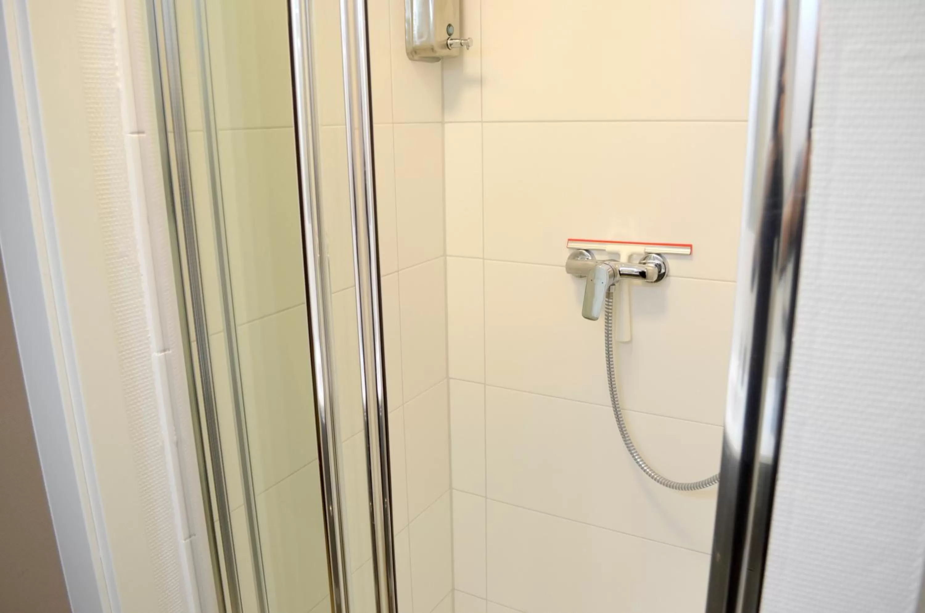 Shower, Bathroom in Hana Aparthotel