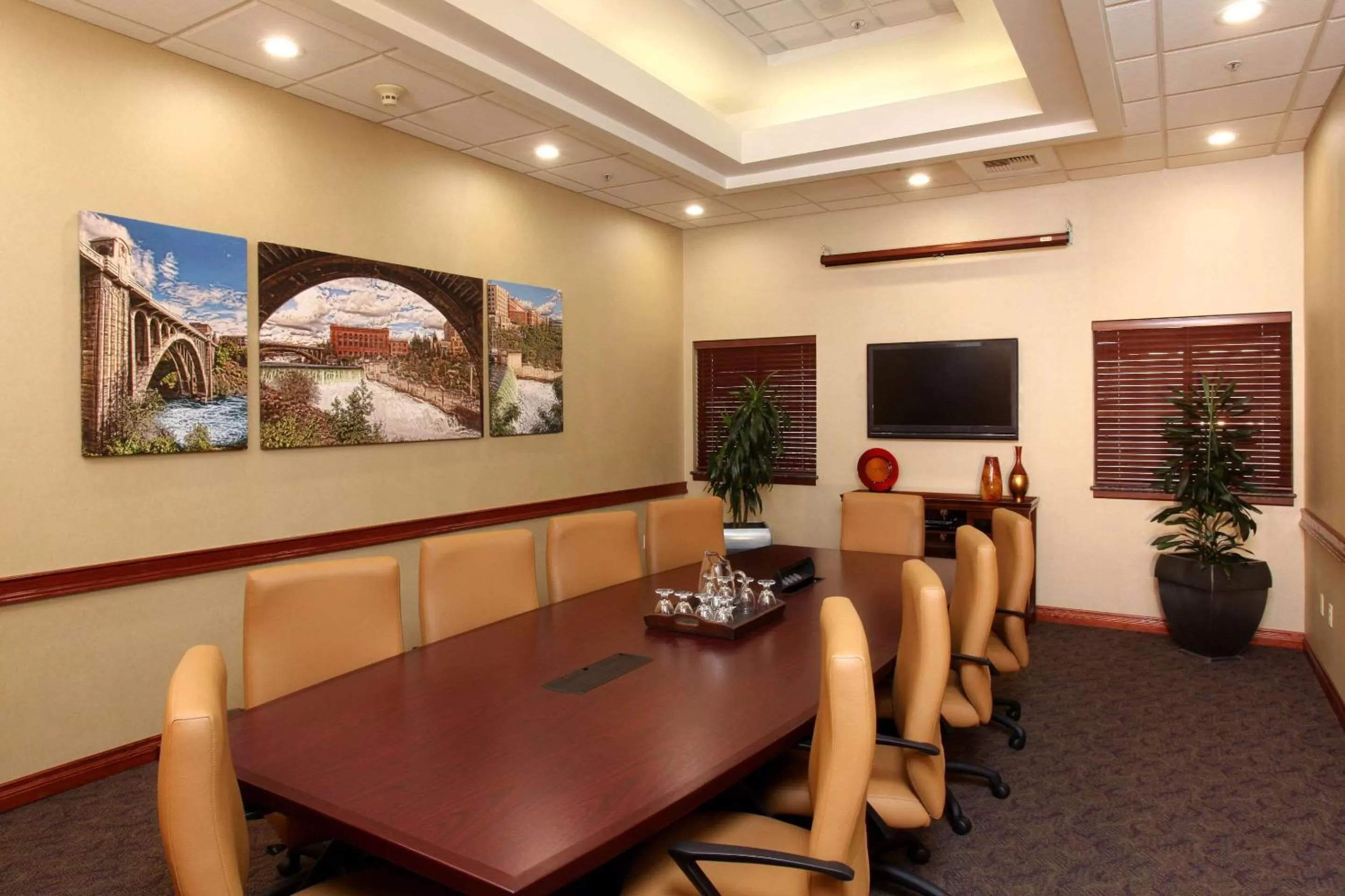 On site in Quality Inn Oakwood