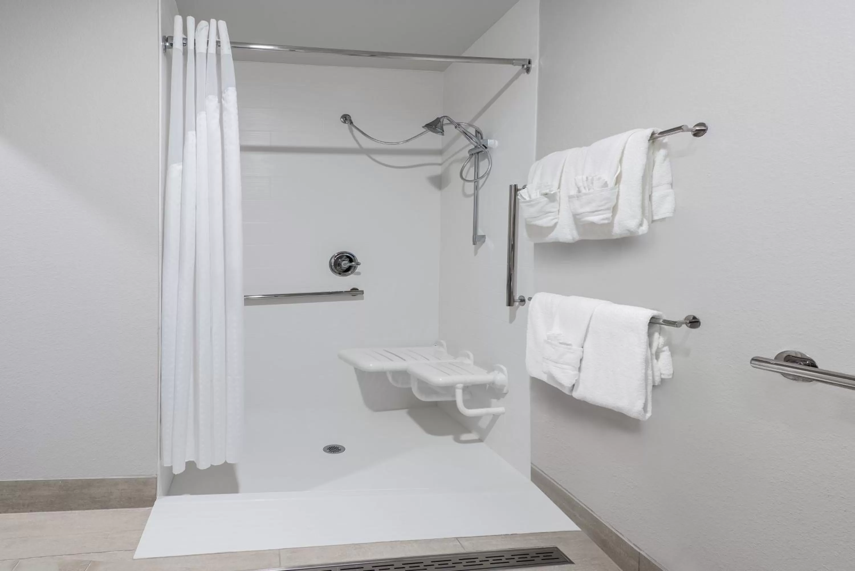 Bathroom in Holiday Inn Express & Suites Bryan - College Station by IHG