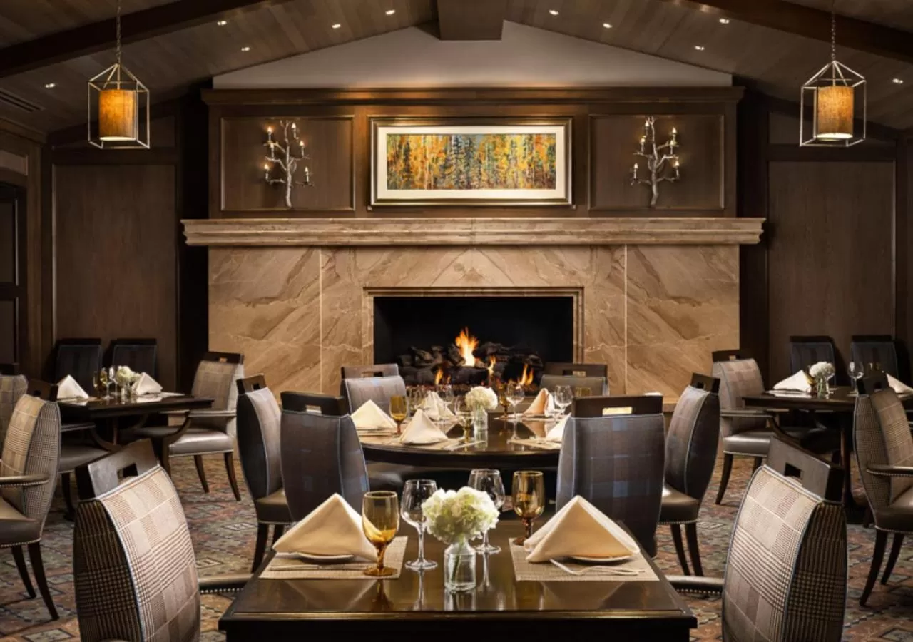 Restaurant/places to eat in Little America Hotel Salt Lake City