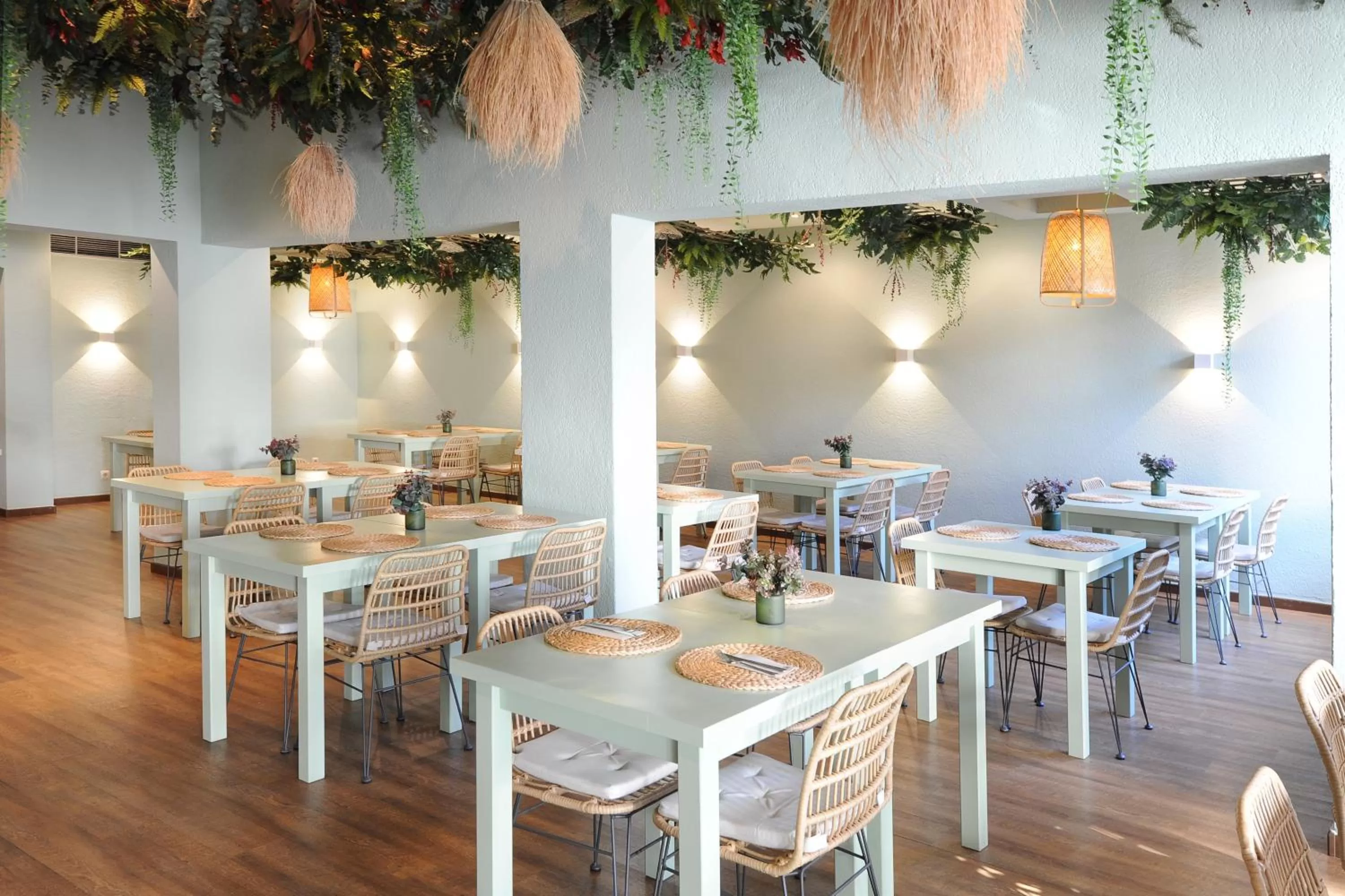 Restaurant/places to eat in Clube do Lago Hotel