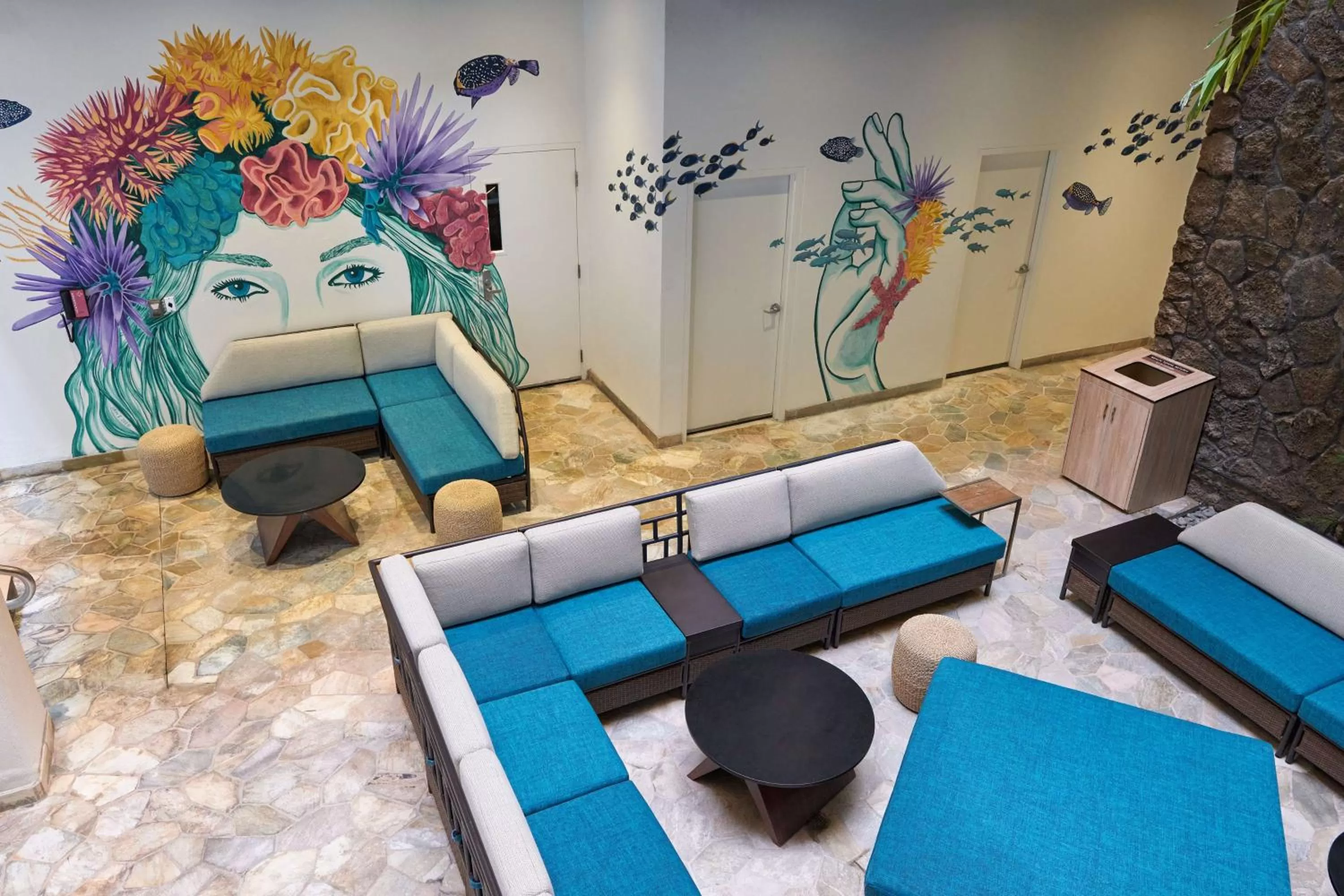 Property building in Waikiki Malia