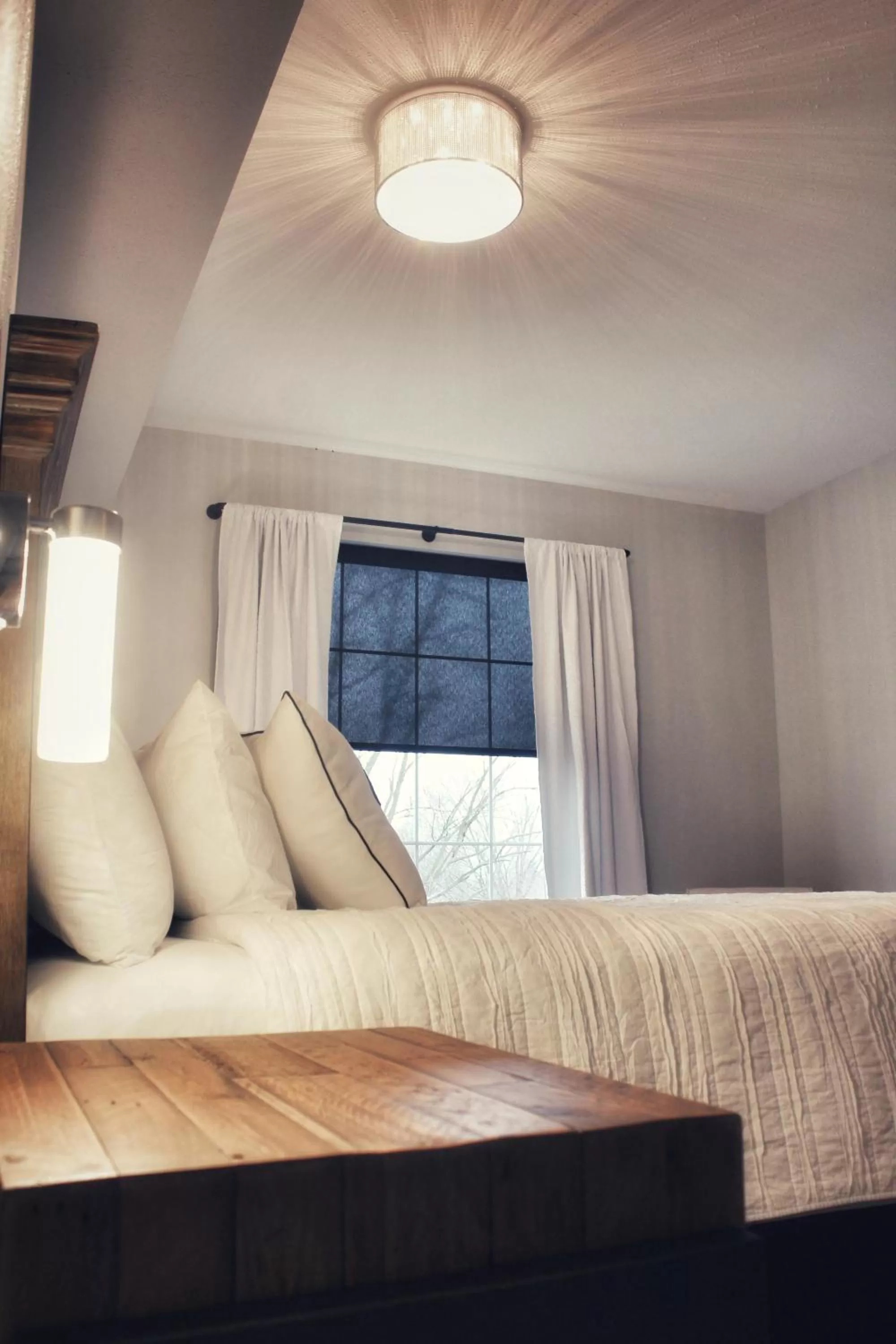 Photo of the whole room, Bed in Waterfront Hotel