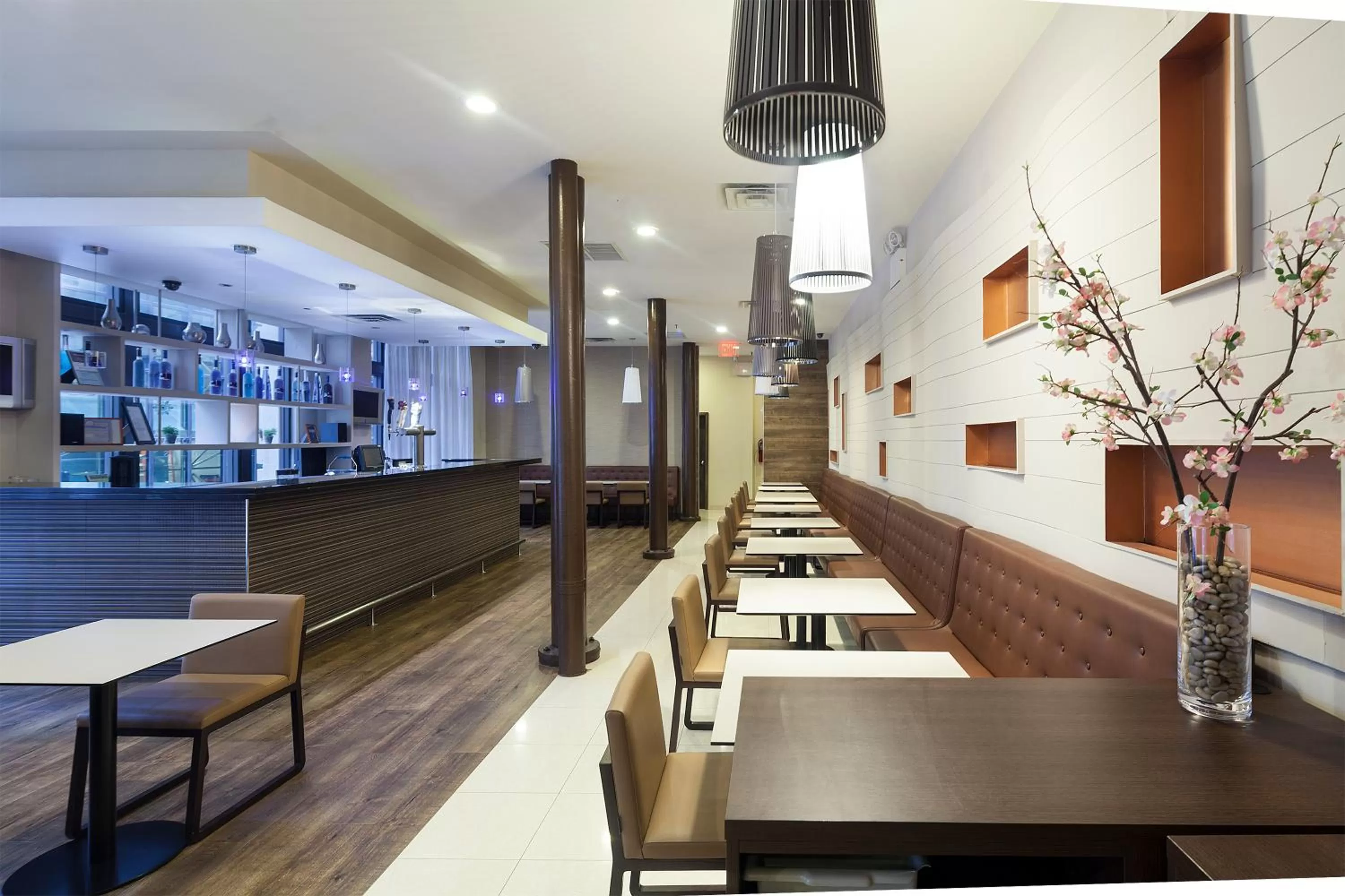 Lounge or bar in Eurostars Wall Street