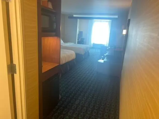 Queen Room with Two Queen Beds - Hearing Accessible in Fairfield Inn & Suites by Marriott Belle Vernon Queen Room with Two Queen Beds - Hearing Accessible in Fairfield Inn & Suites by Marriott Belle Vernon
