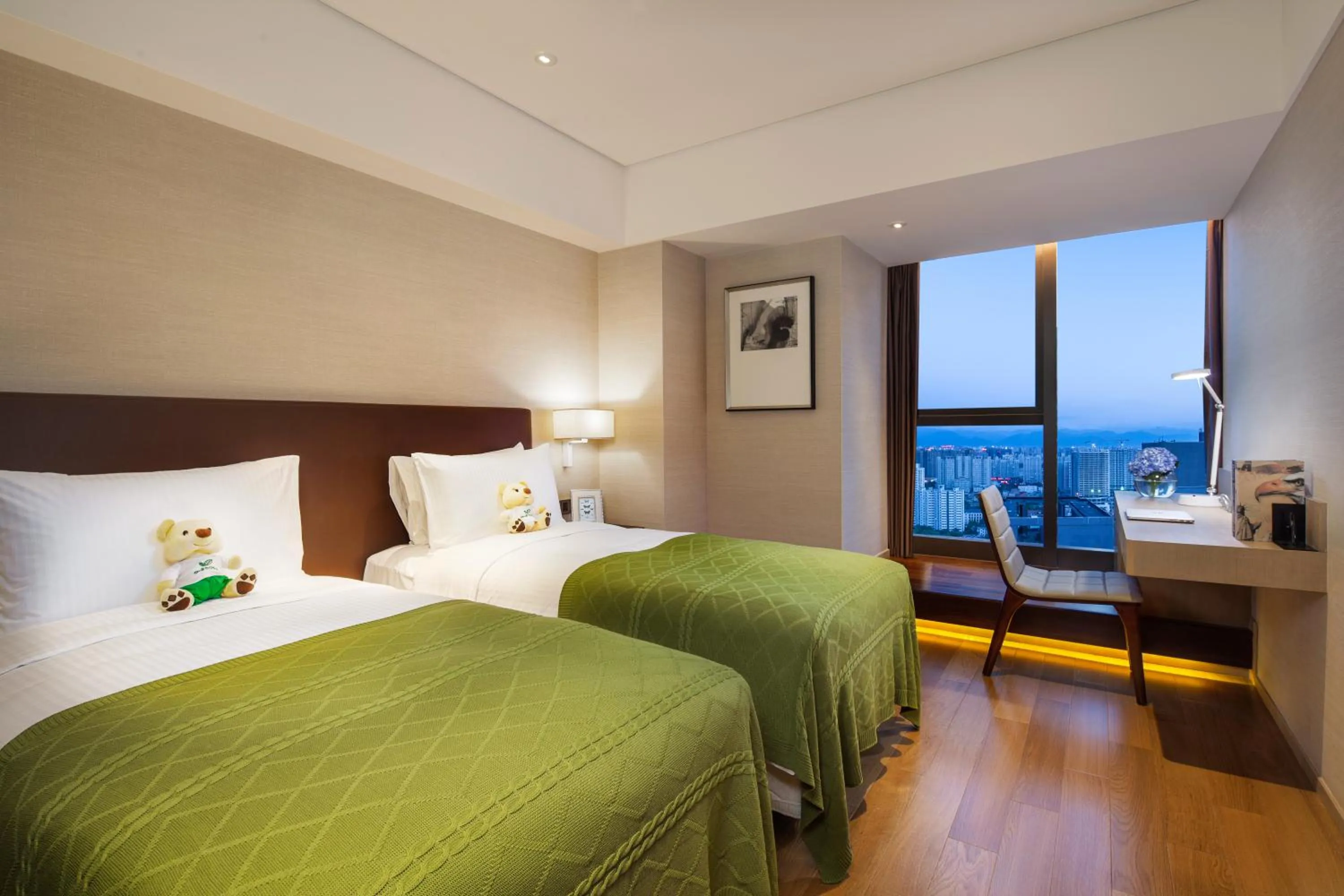 Bedroom in Somerset Xindicheng Xi'an