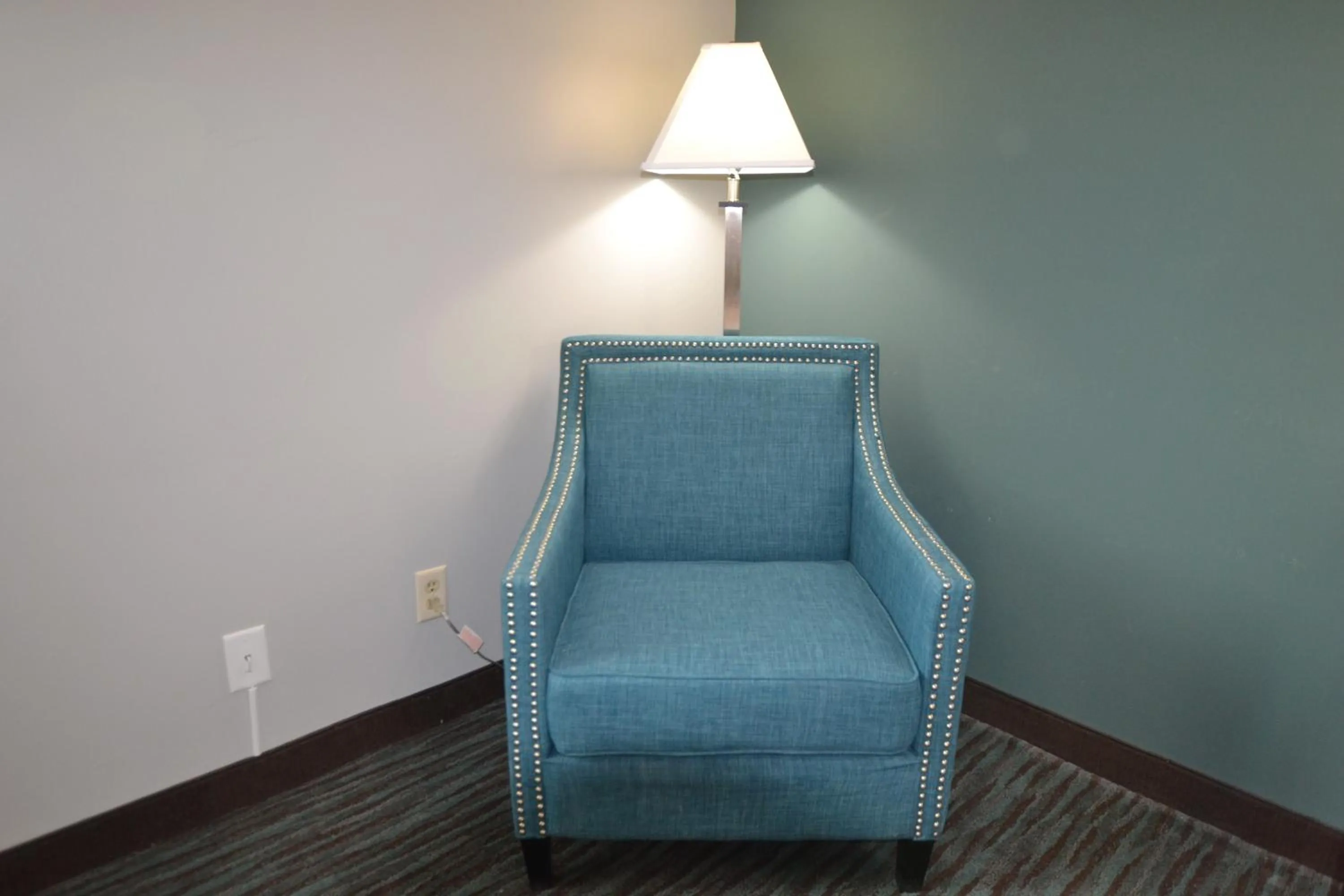Seating area in Countryside Inn & Suites Omaha East-Council Bluffs IA