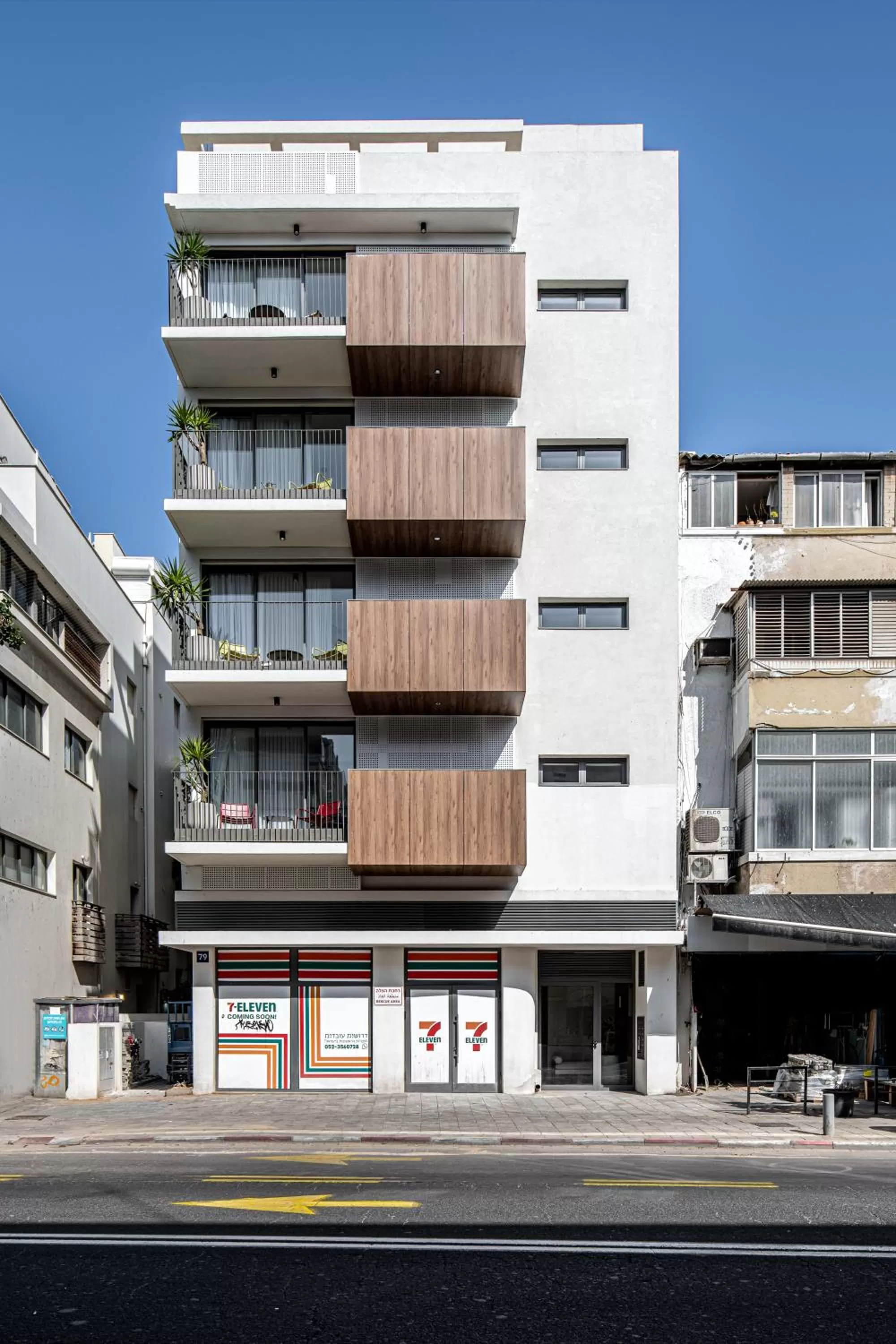 Property building in Mate GEORGE - By HOMY