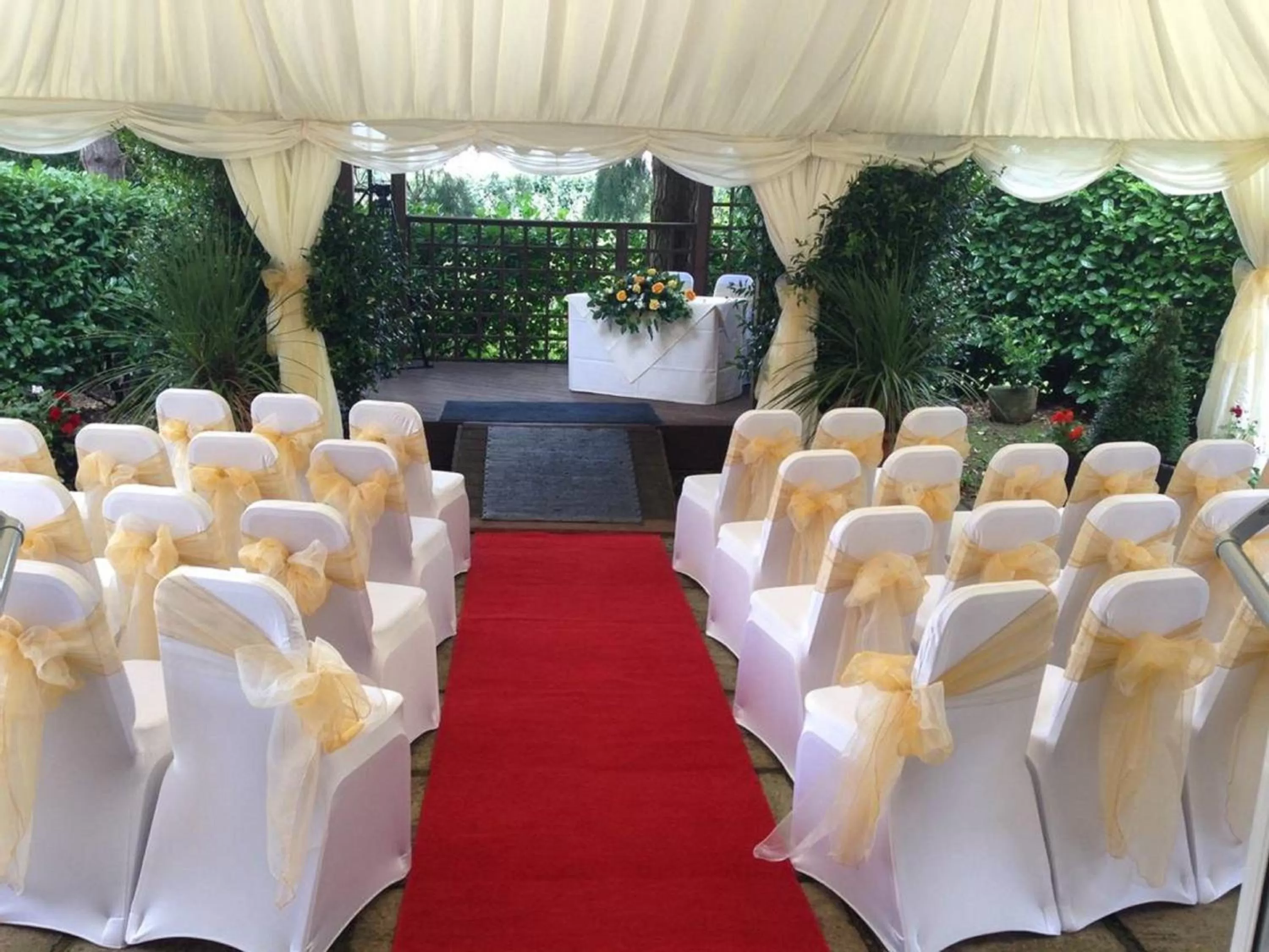 Meeting/conference room in Holiday Inn Ashford - North A20 by IHG