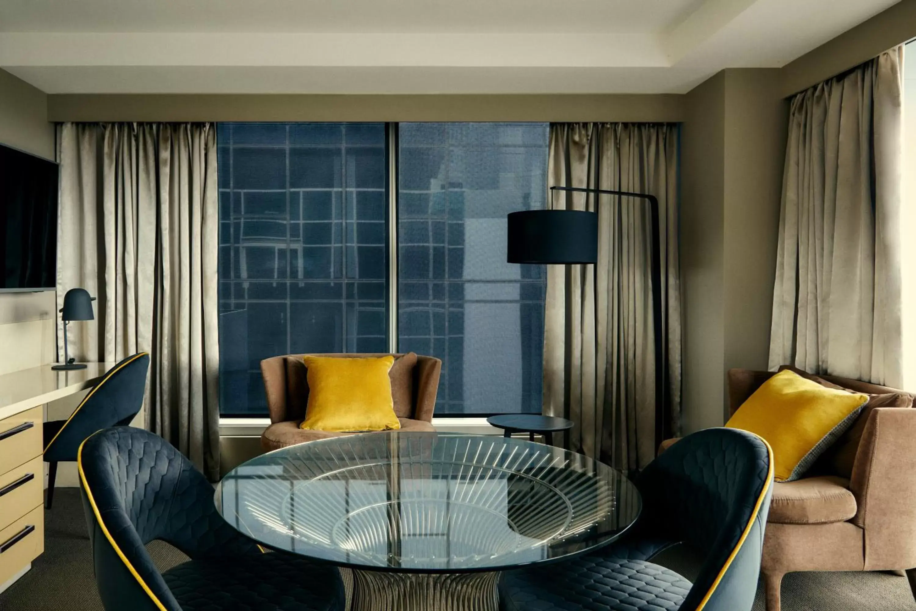 Family Room with Balcony in The Minton on Albert Park Family Room with Balcony in The Minton on Albert Park