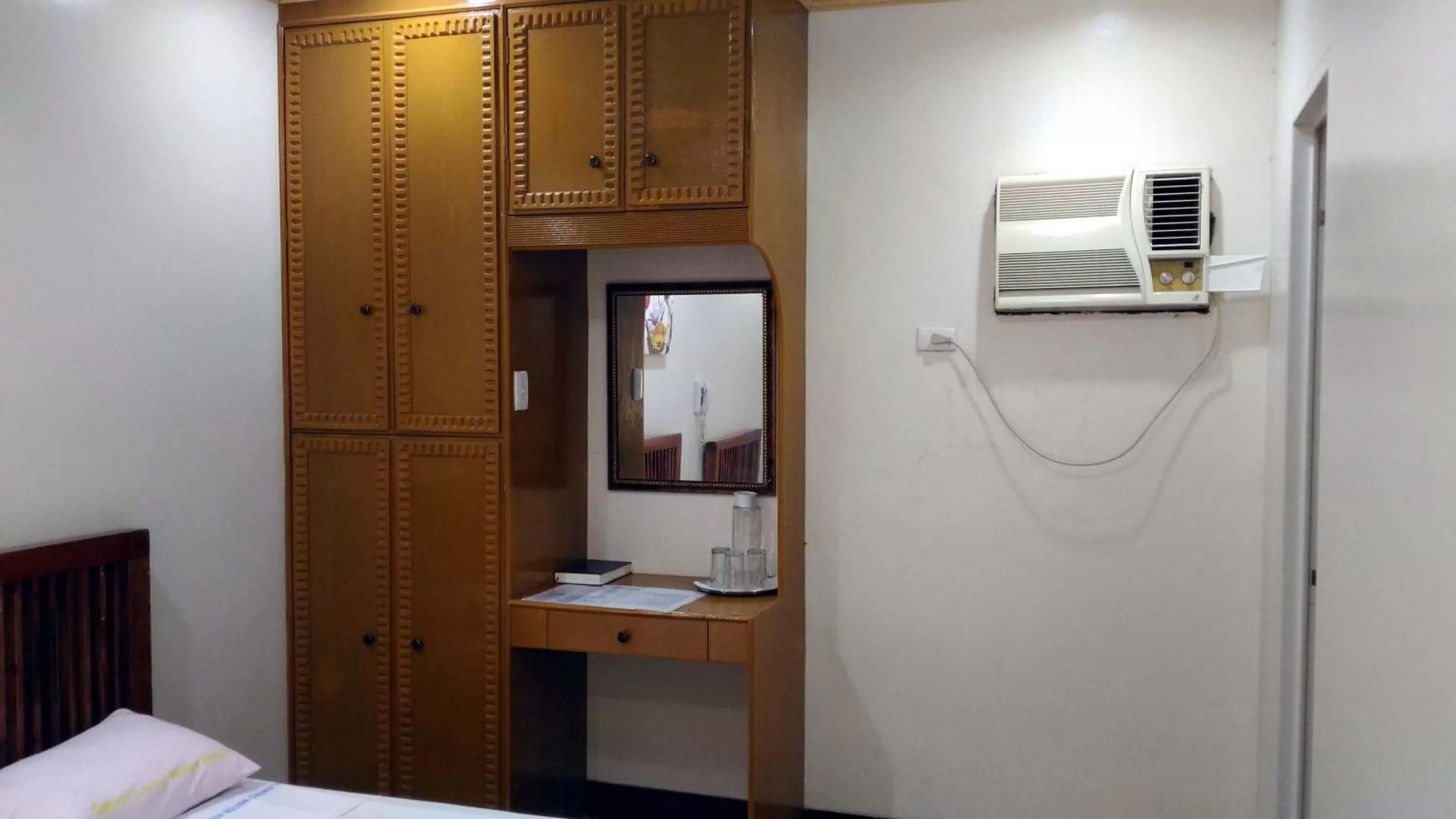 Bed in Tubod Flowing Water Resort