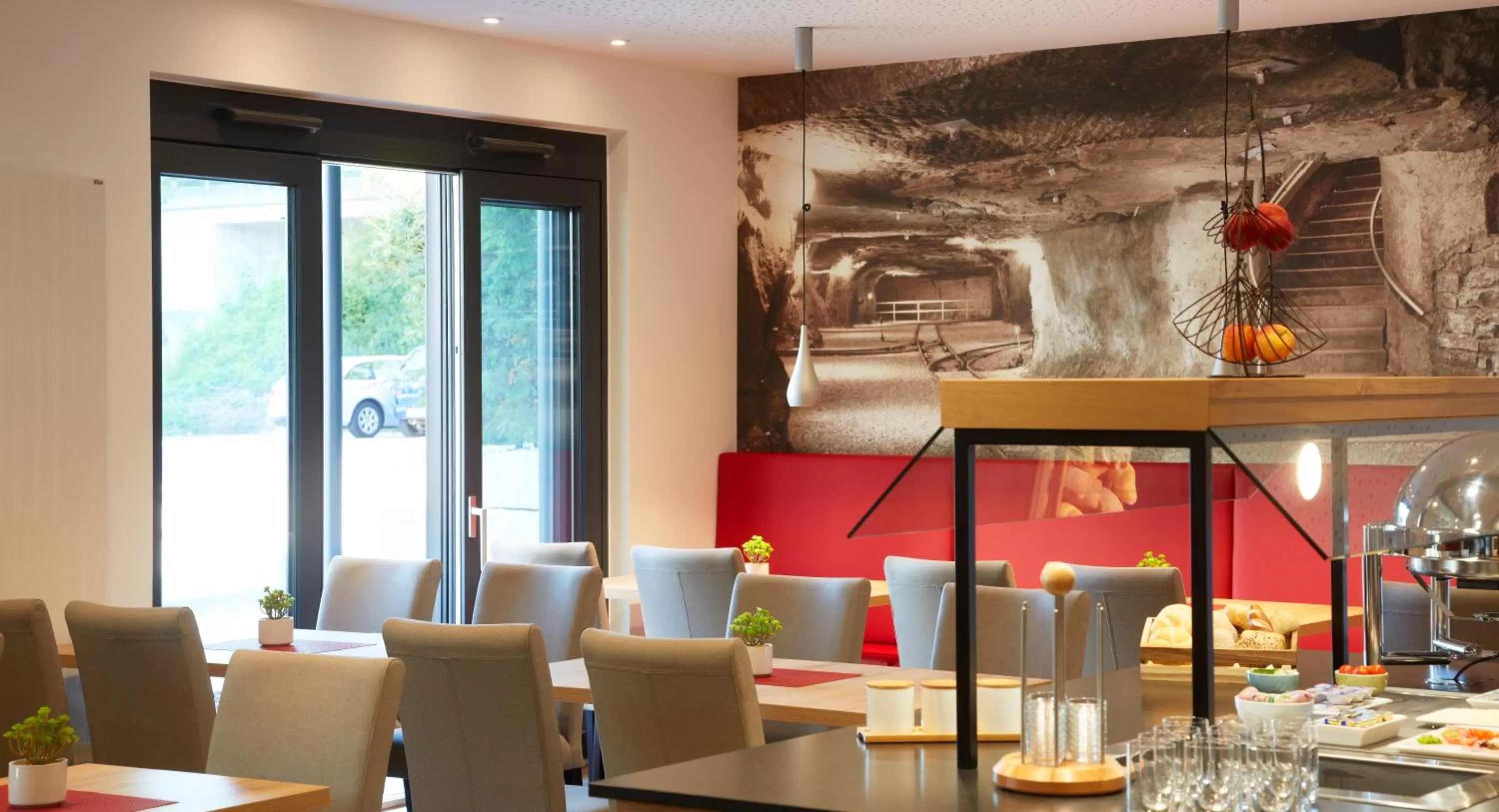 Area and facilities, Restaurant/Places to Eat in Hotel & Restaurant Wilder Mann