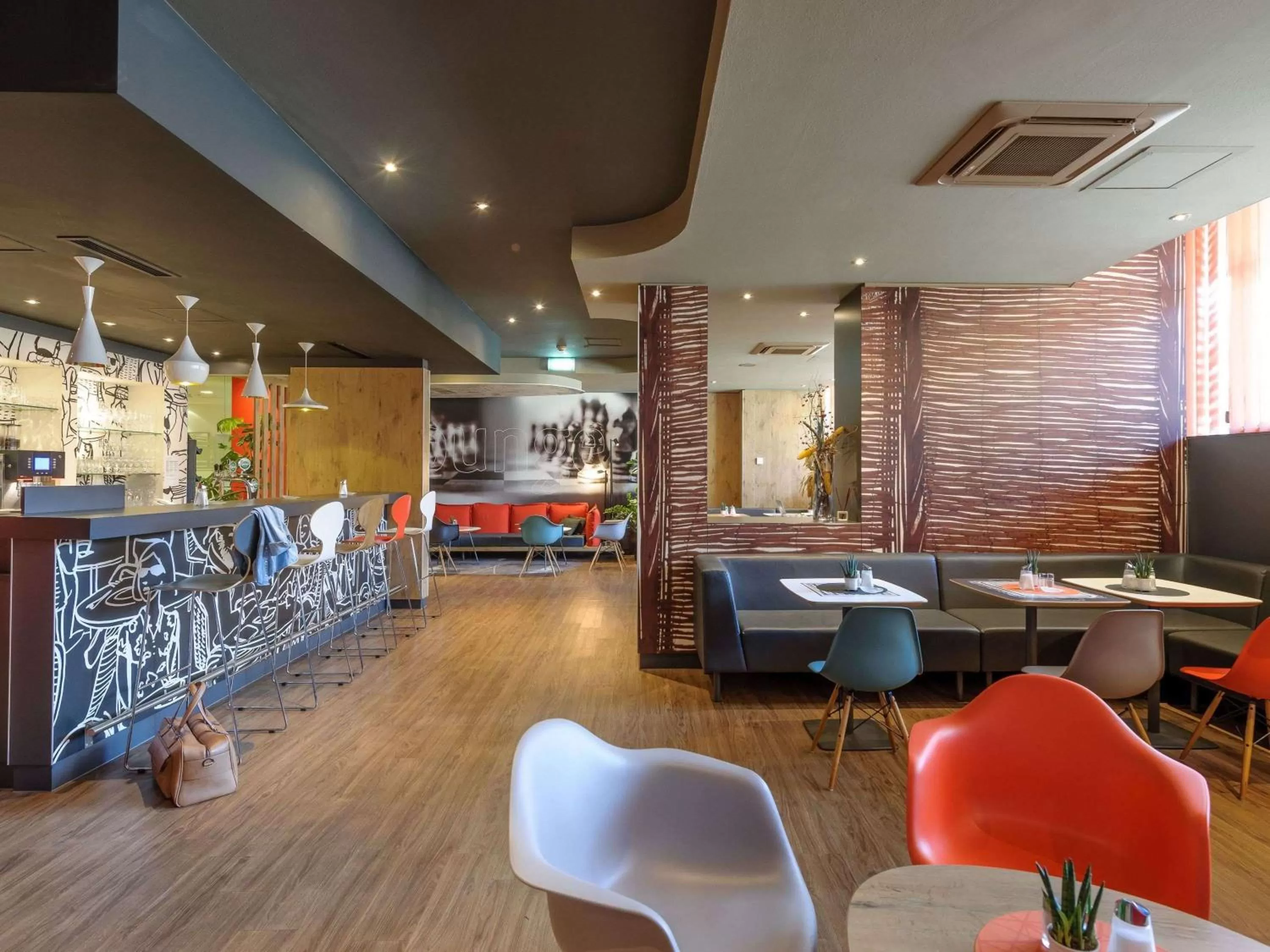 Lounge or bar in Ibis Wien Mariahilf