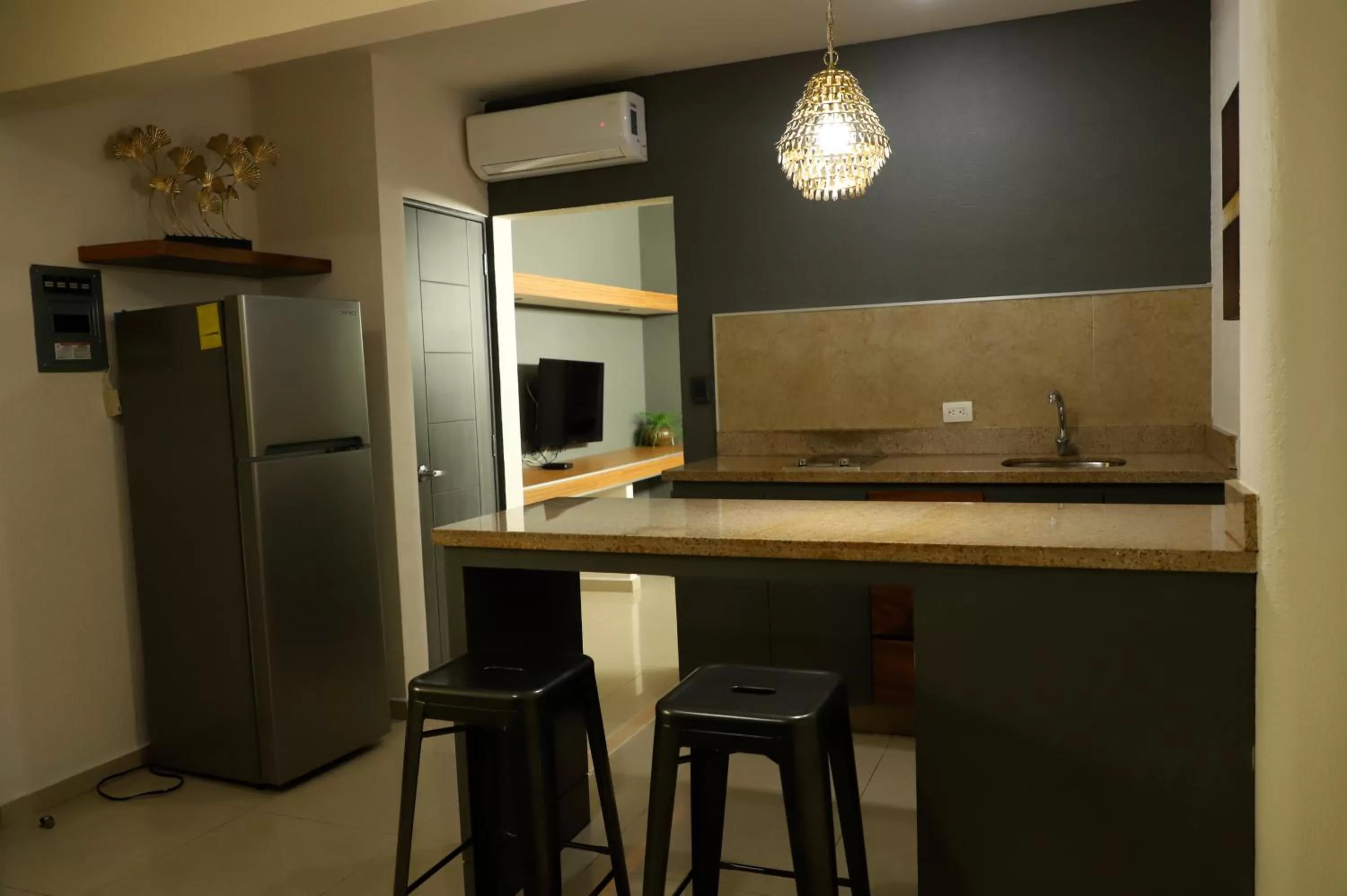 Kitchen/Kitchenette in Homesuites Zaragoza