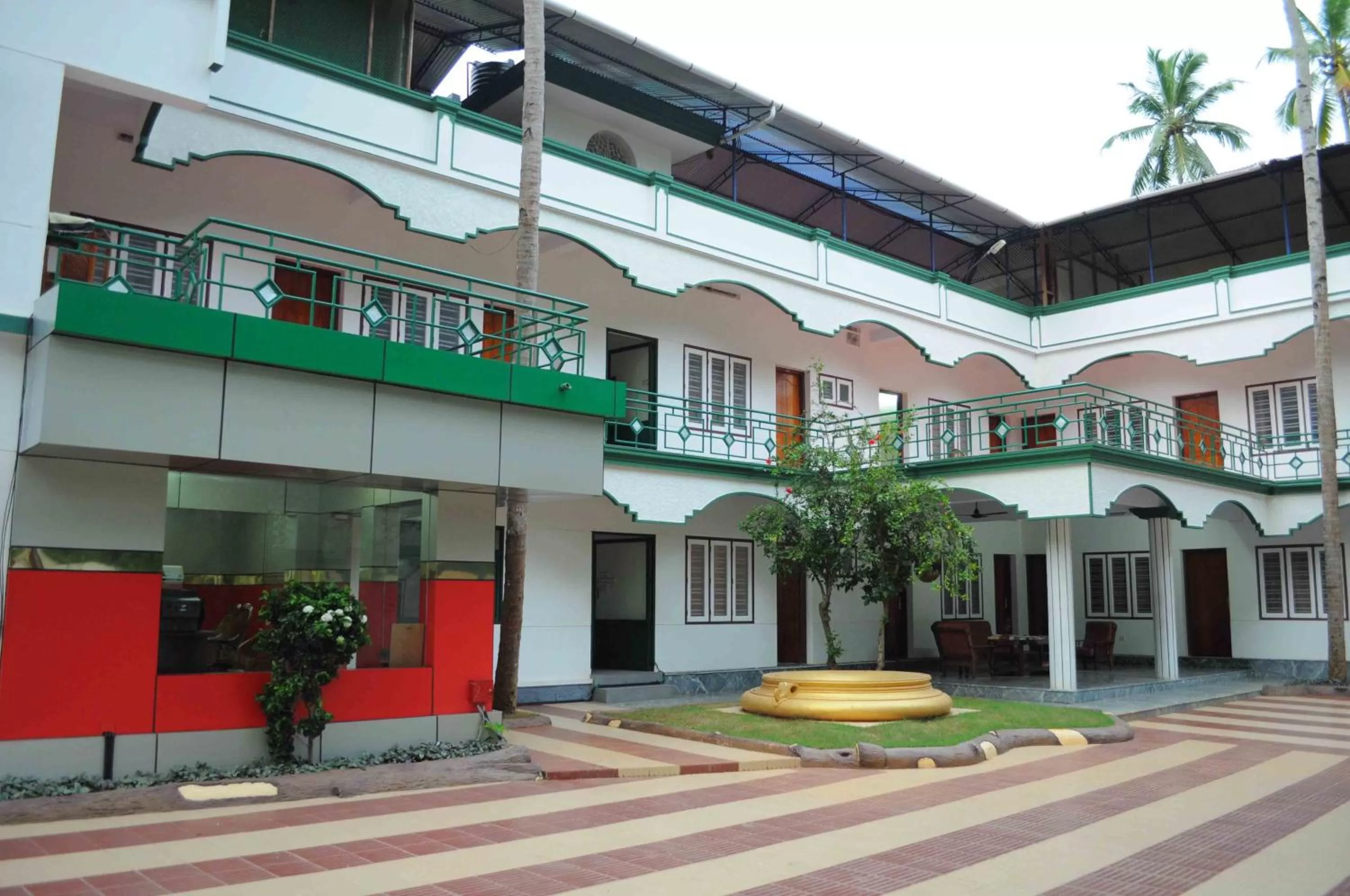 Property building in Raja Park Beach Resort