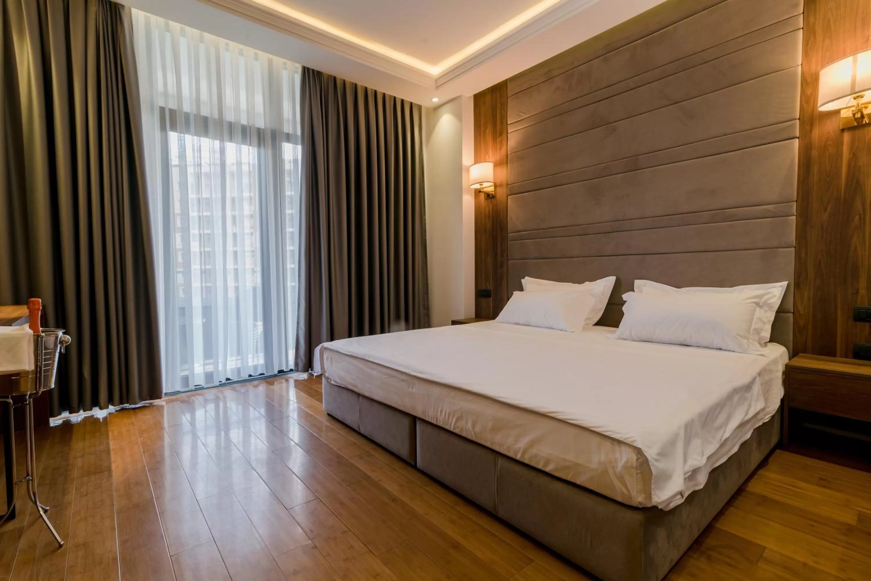 Bed in Deluxe & Executive SPA by Rafaelo