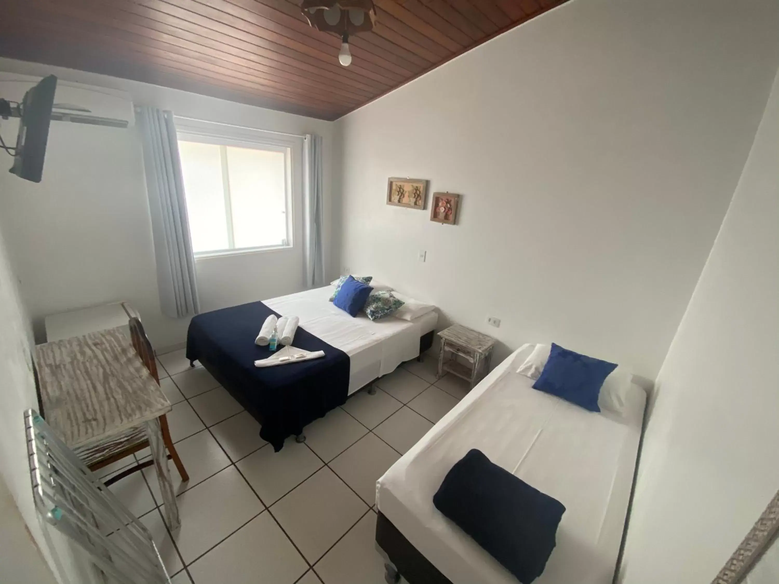 Triple Room in Hotel e Pousada Pouso54 Triple Room in Hotel e Pousada Pouso54