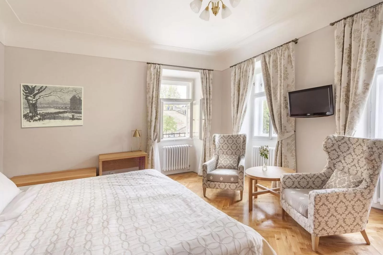 Bed in Hotel At the Golden Scissors