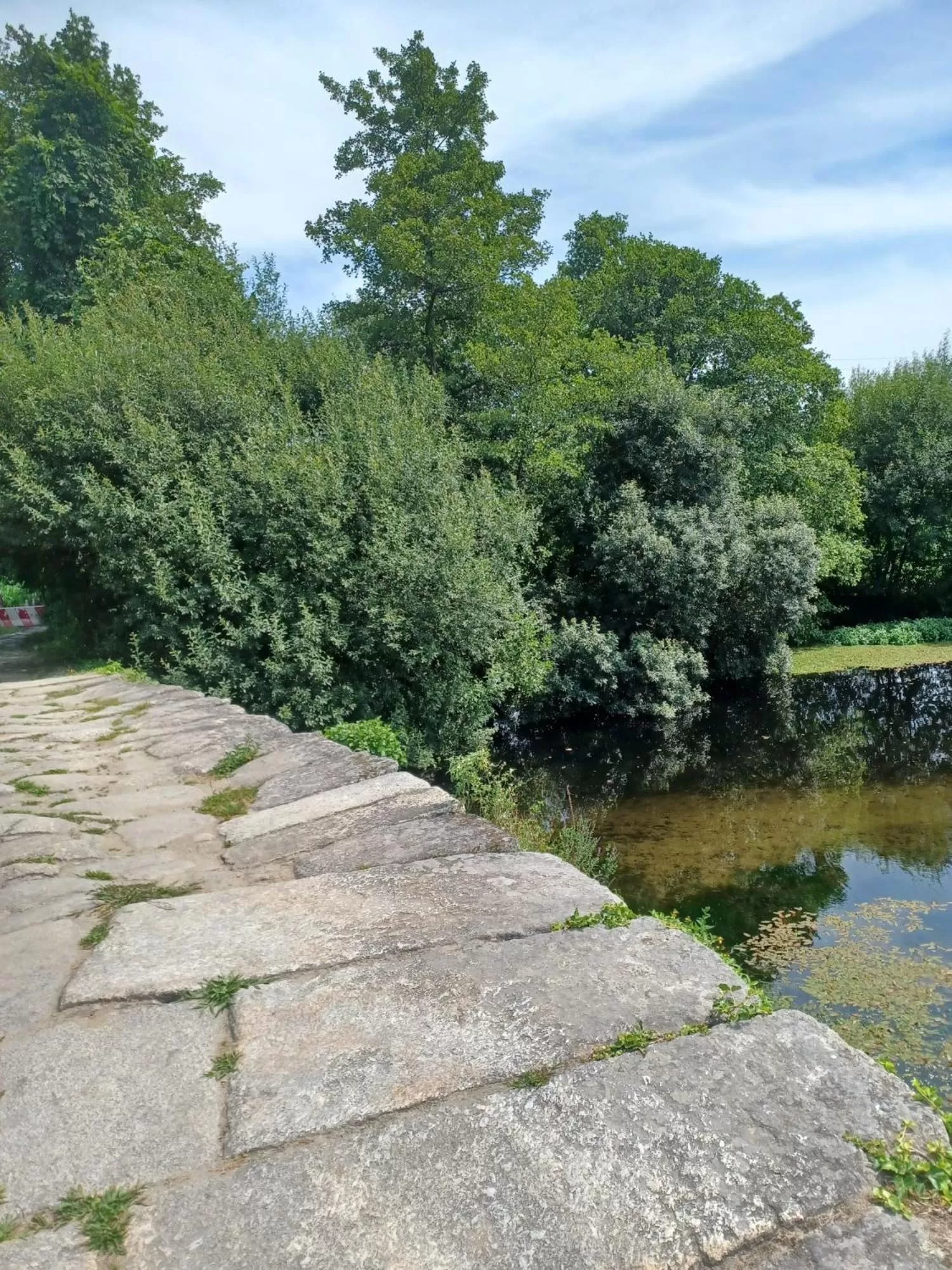 Nearby landmark, Garden in Leonchic - Guest House