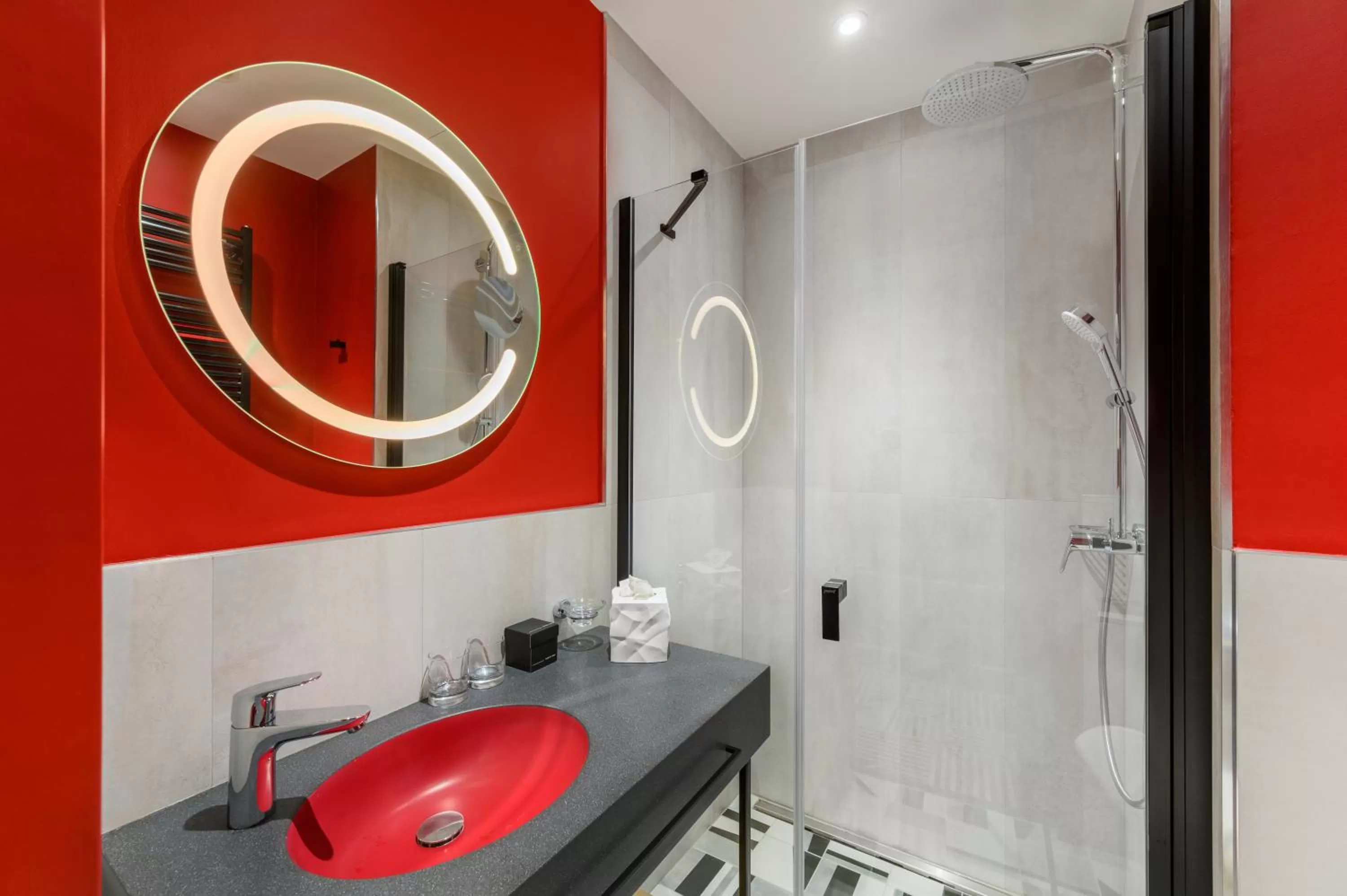 Bathroom in Hotel Oktogon Haggenmacher by Continental Group
