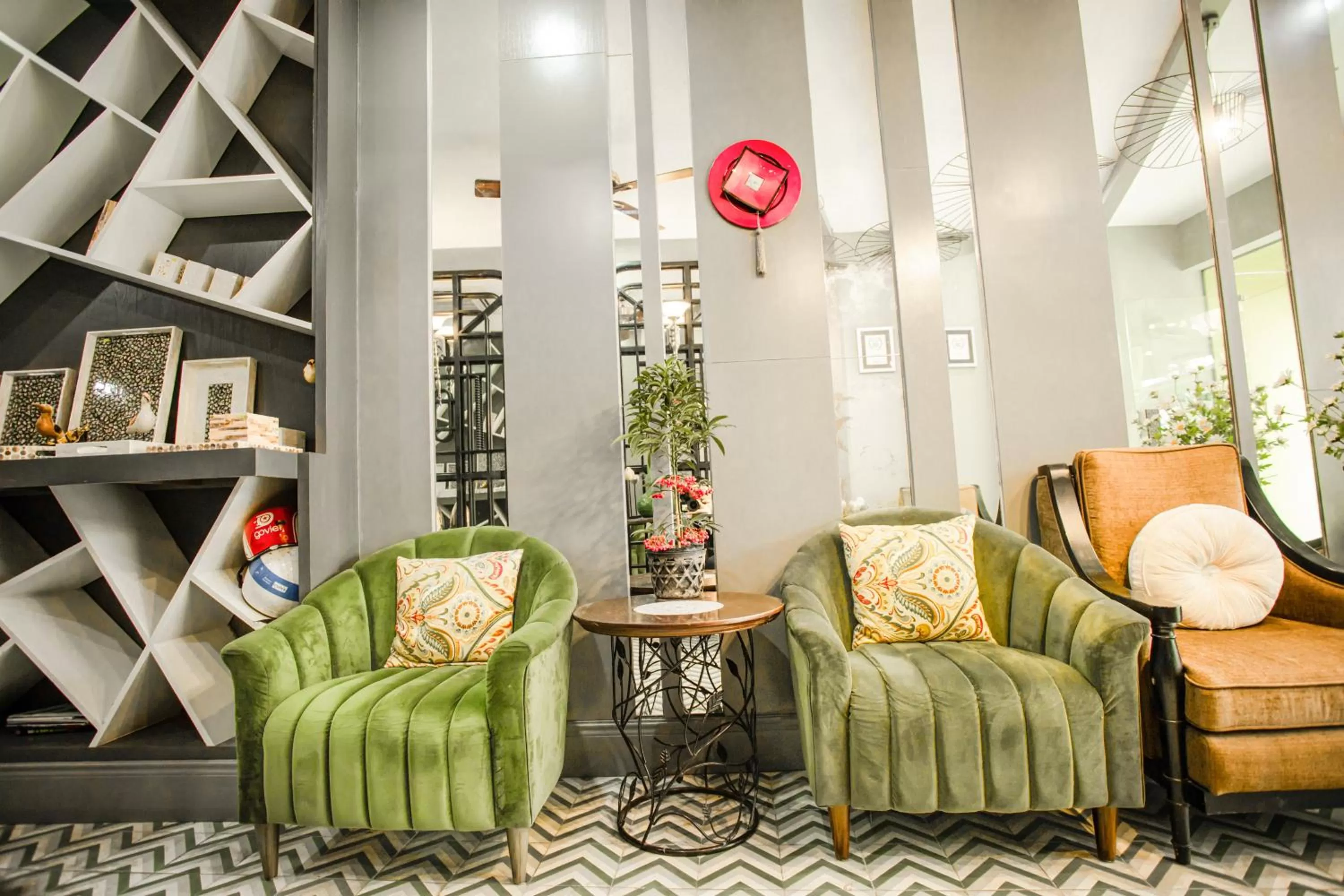 Lobby or reception in Hanoi Center Silk Hotel & Travel