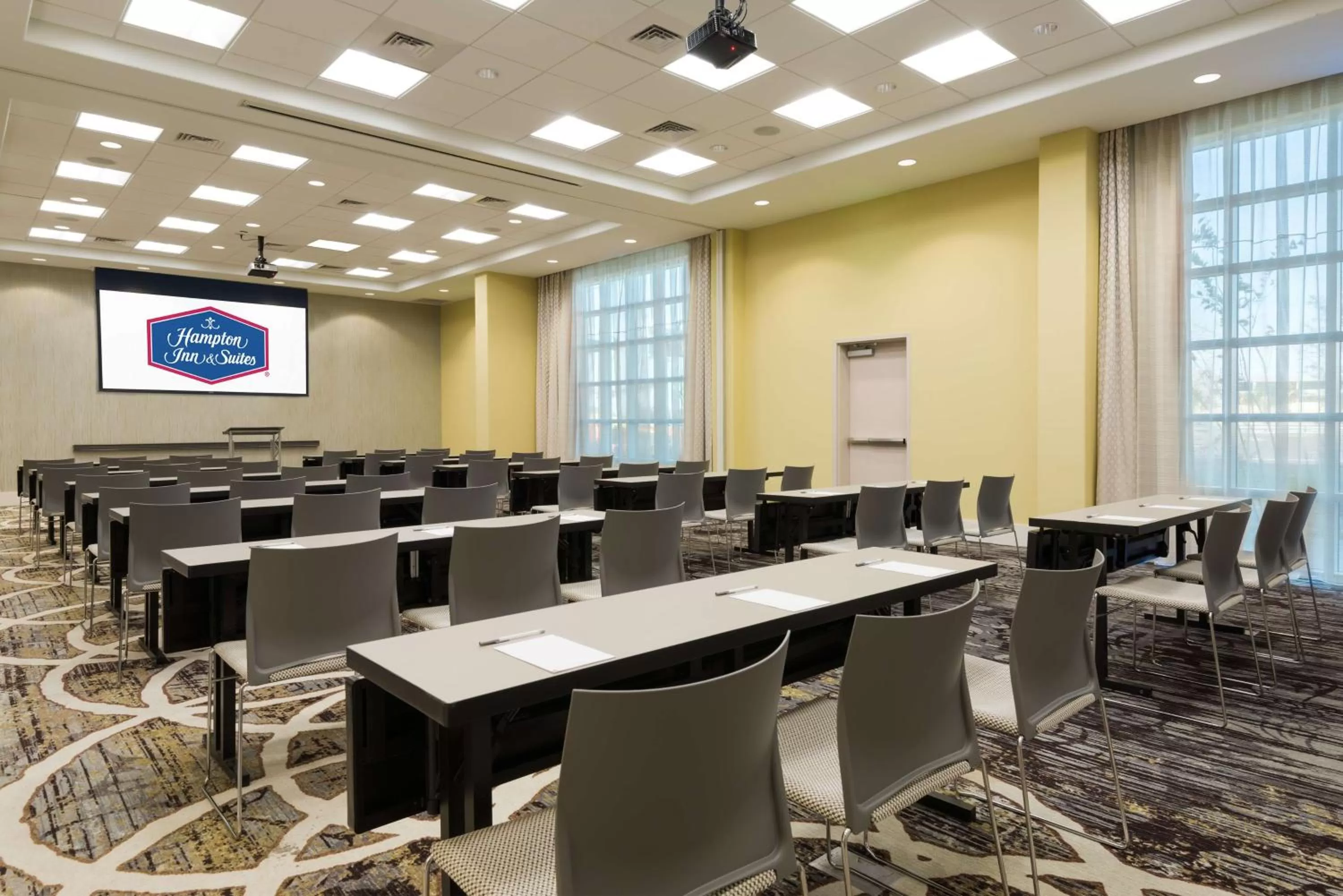 Meeting/conference room in Hampton Inn & Suites Tampa Airport Avion Park Westshore