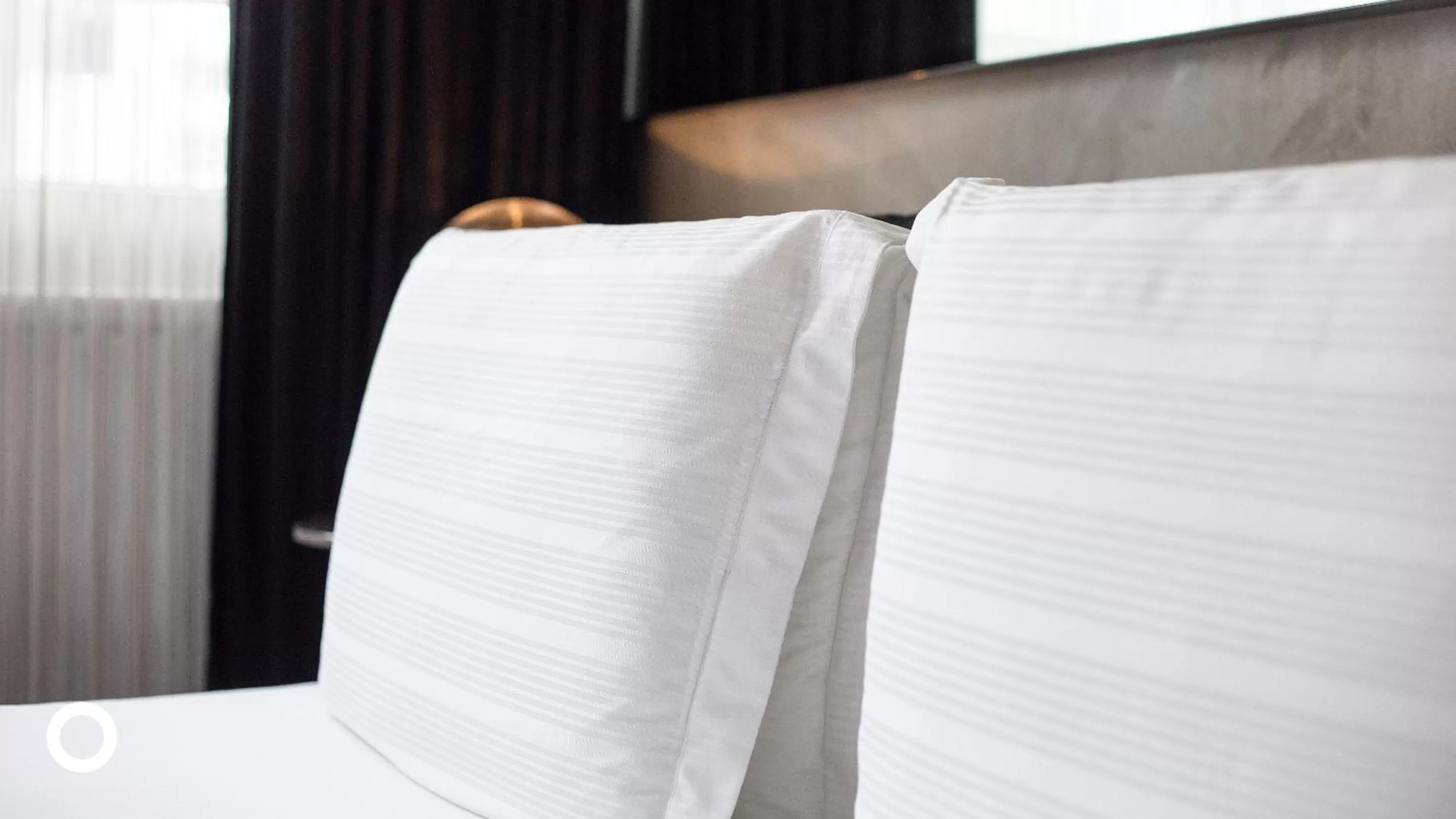 Bedroom, Bed in Thingholt by Center Hotels