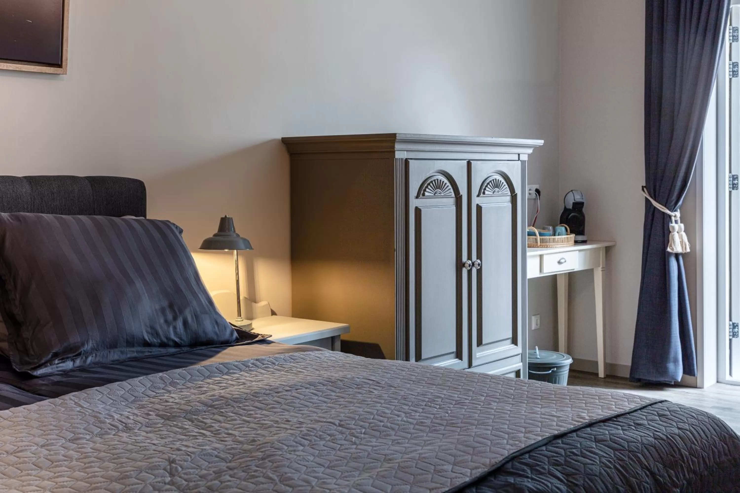 Bed in Boutique Hotel Herberg Binnen