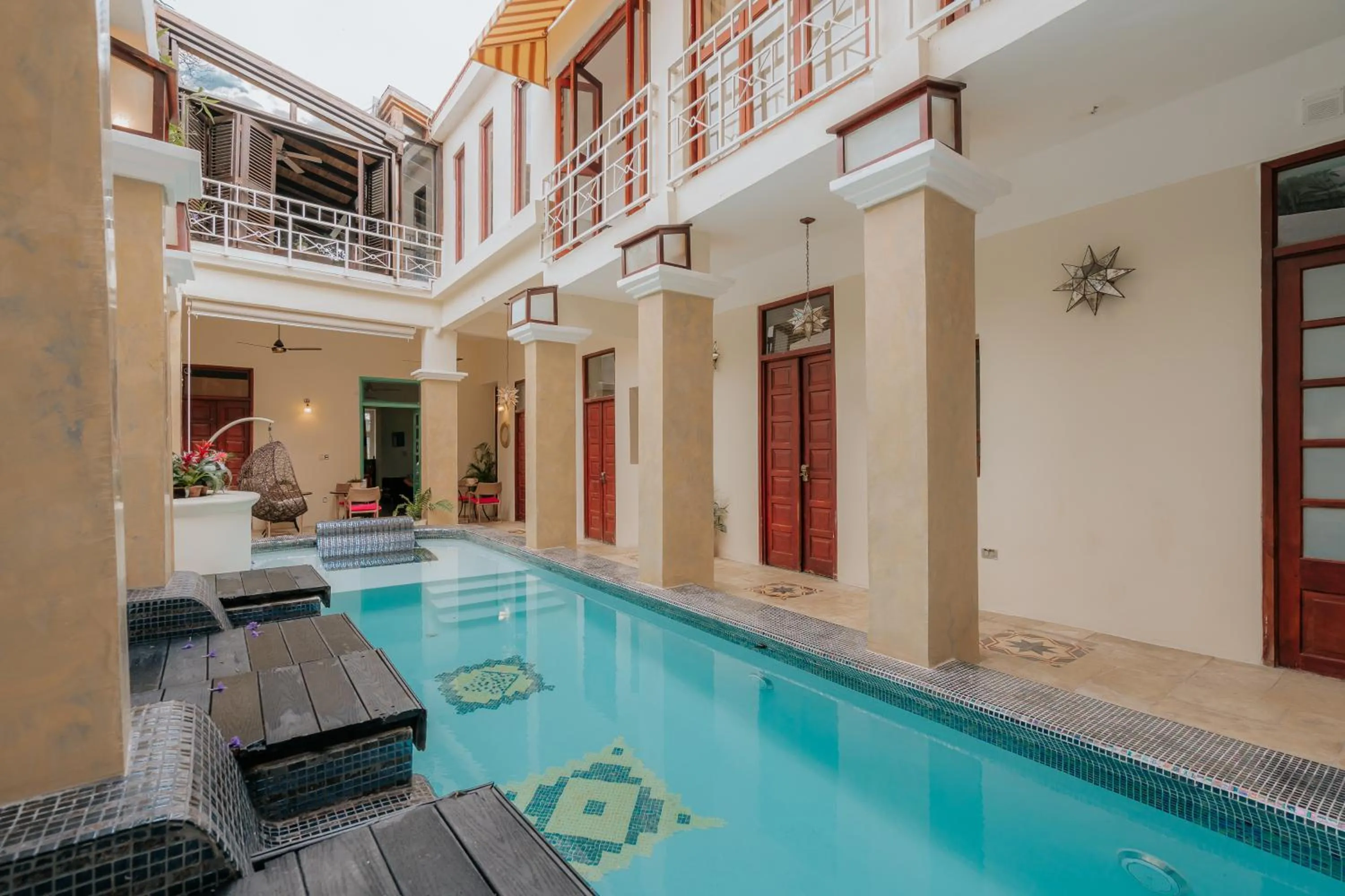 Swimming pool in Hotel Boutique Casa Sánchez