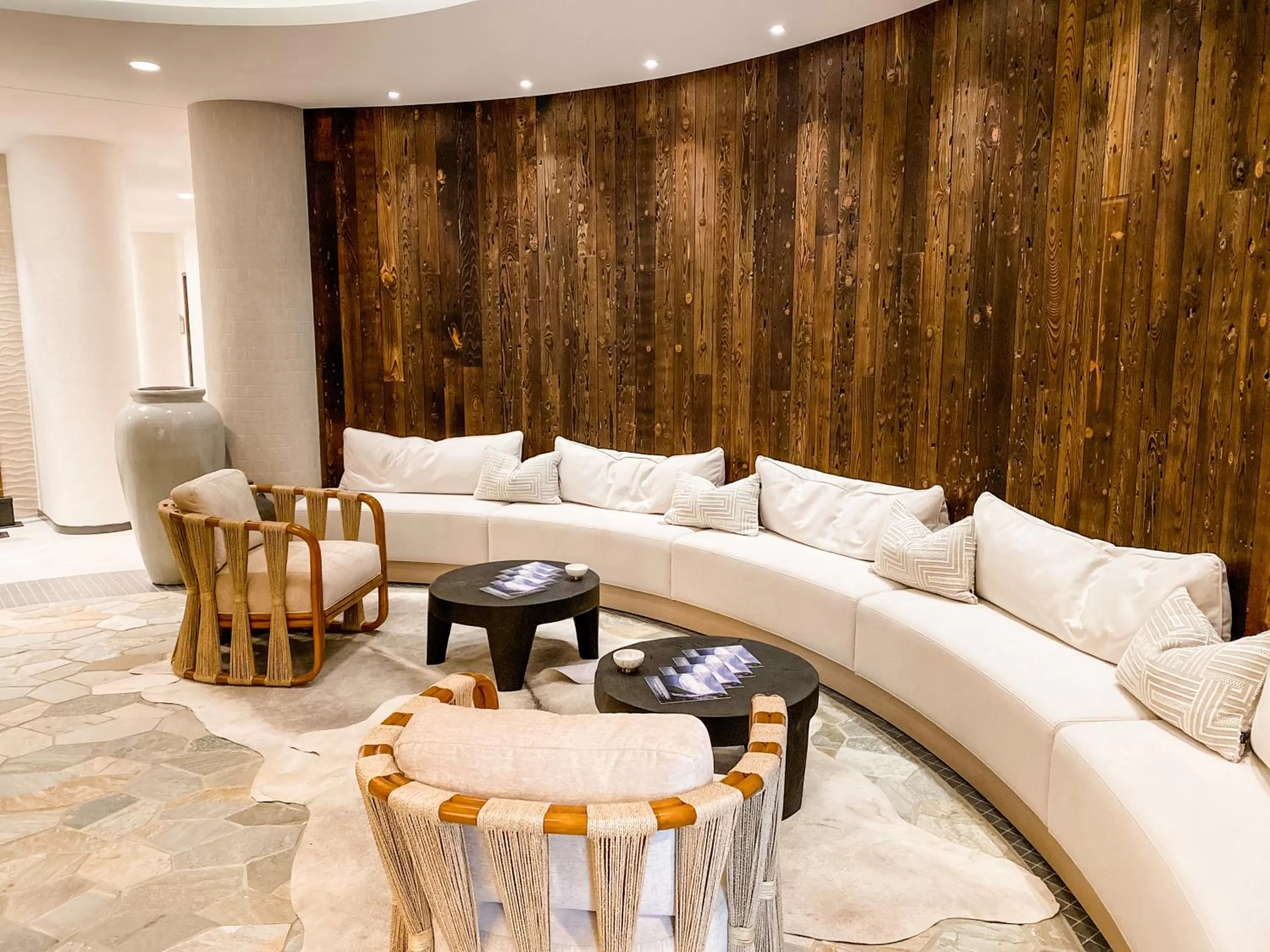 Spa and wellness centre/facilities in Omni Viking Lakes