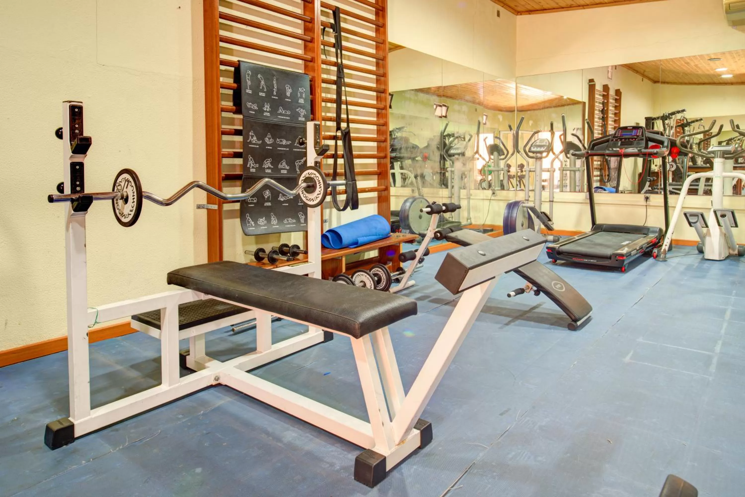 Fitness centre/facilities in Choromar Apartments