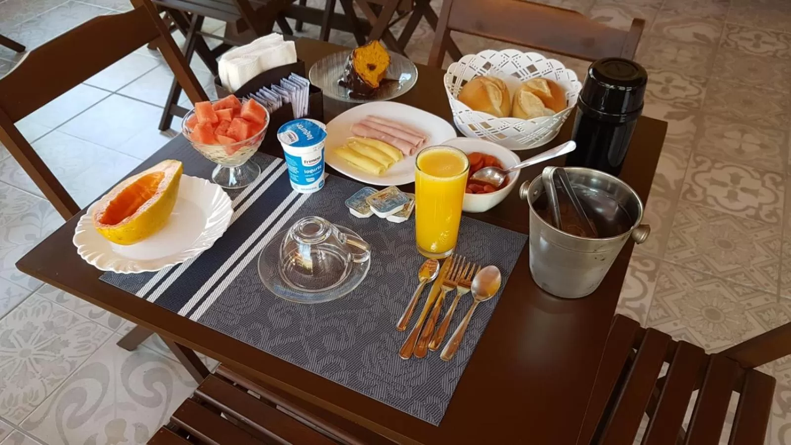 Breakfast in Pousada das Saíras