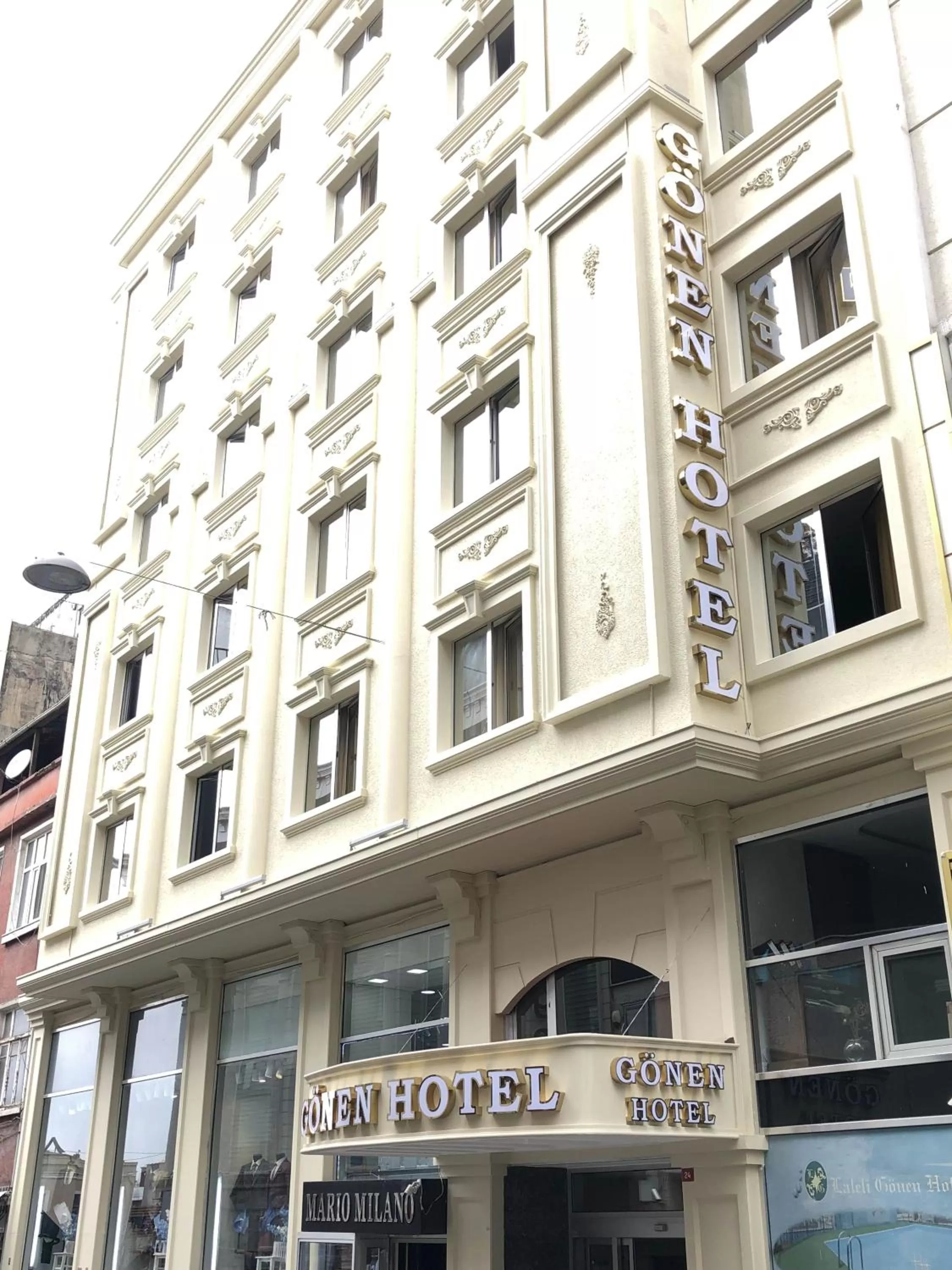 Property building in Laleli Gonen Hotel