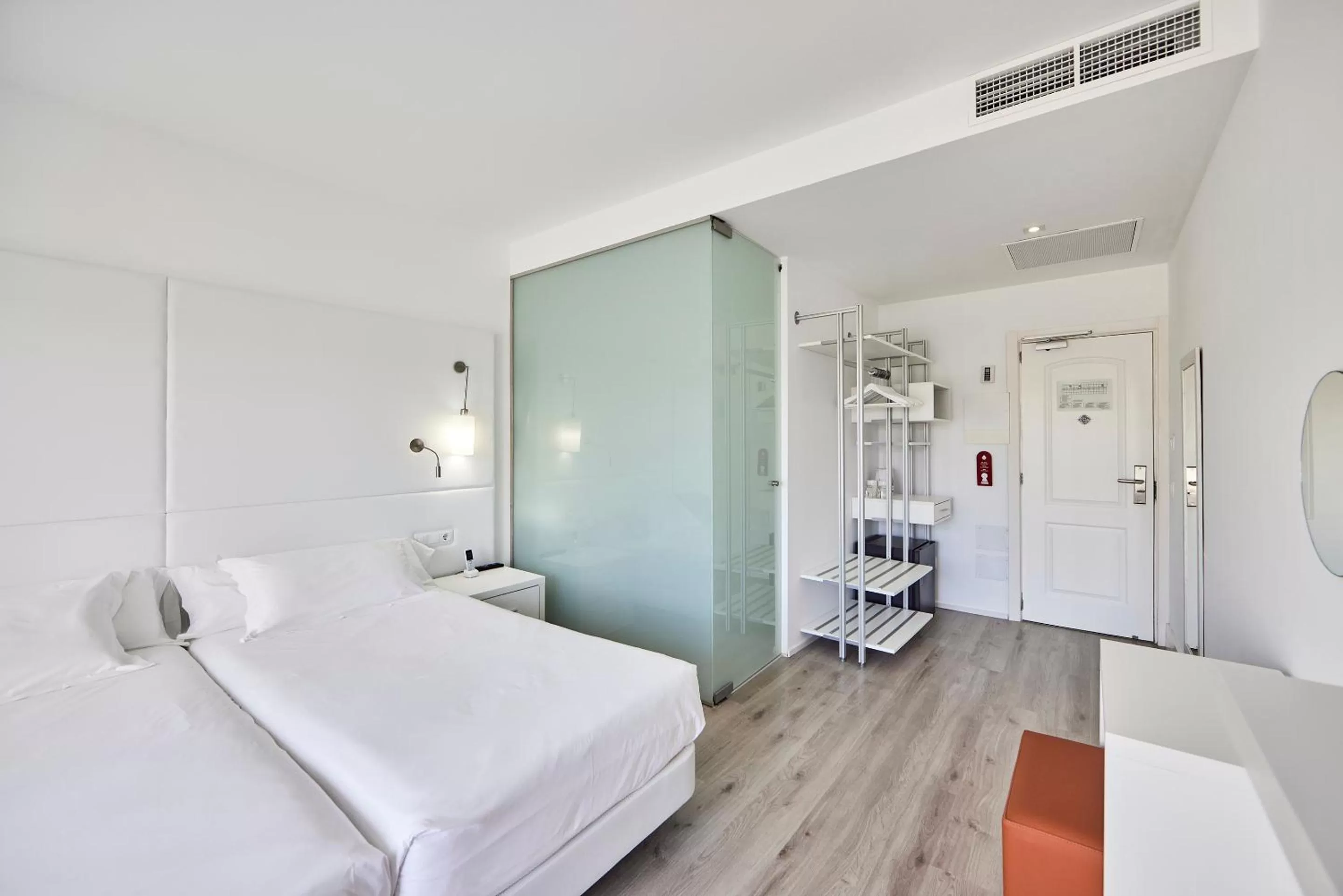 Bed in Hotel Astoria Playa Adults Only 4* Sup