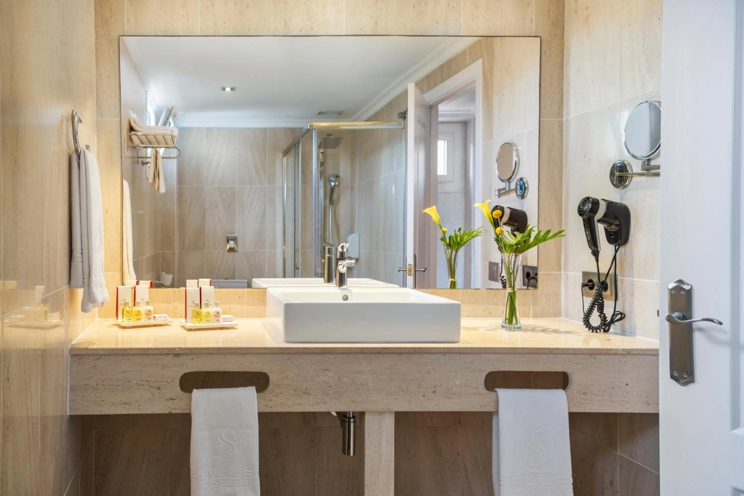 Bathroom in Salles Hotels Marina Portals