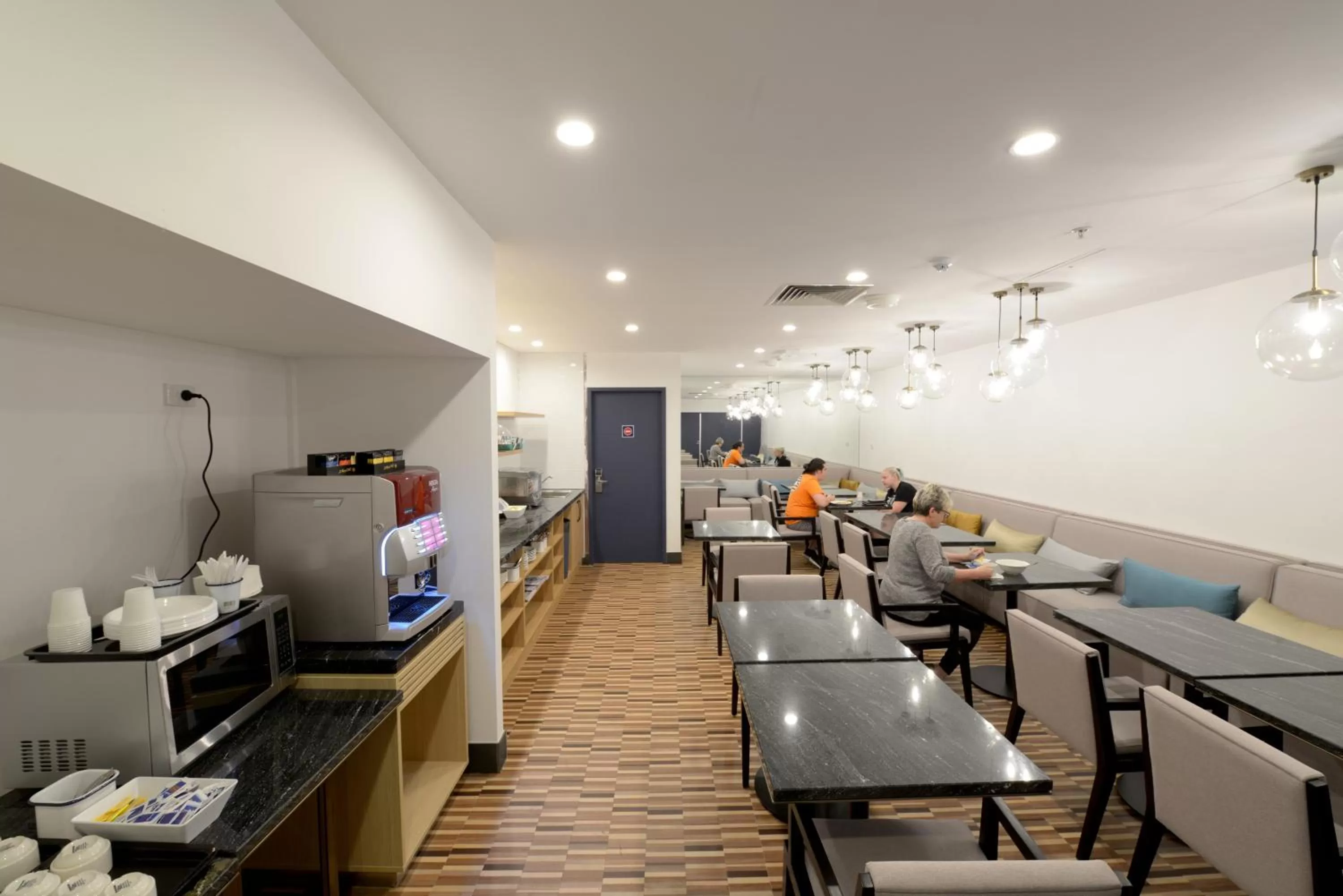 Restaurant/places to eat in ibis Budget - Melbourne CBD
