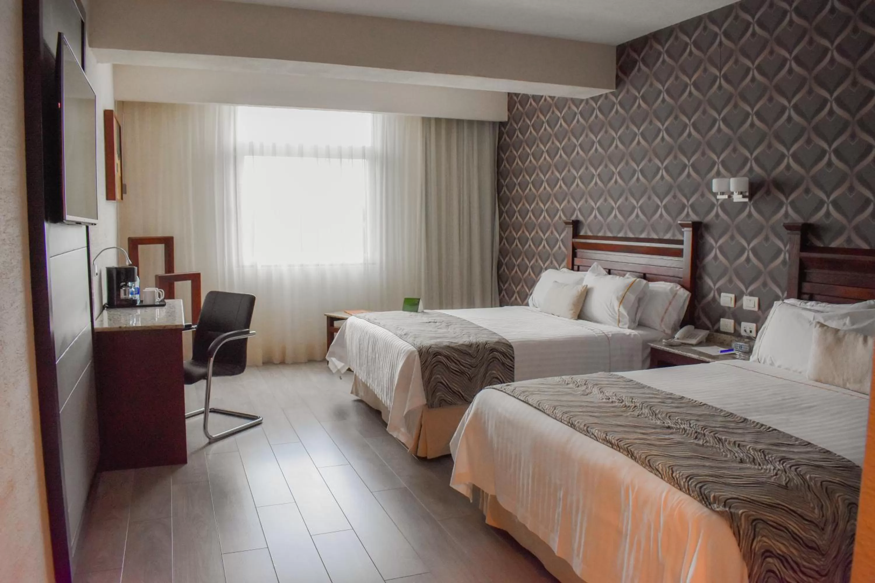 Photo of the whole room, Bed in Hotel Portobelo