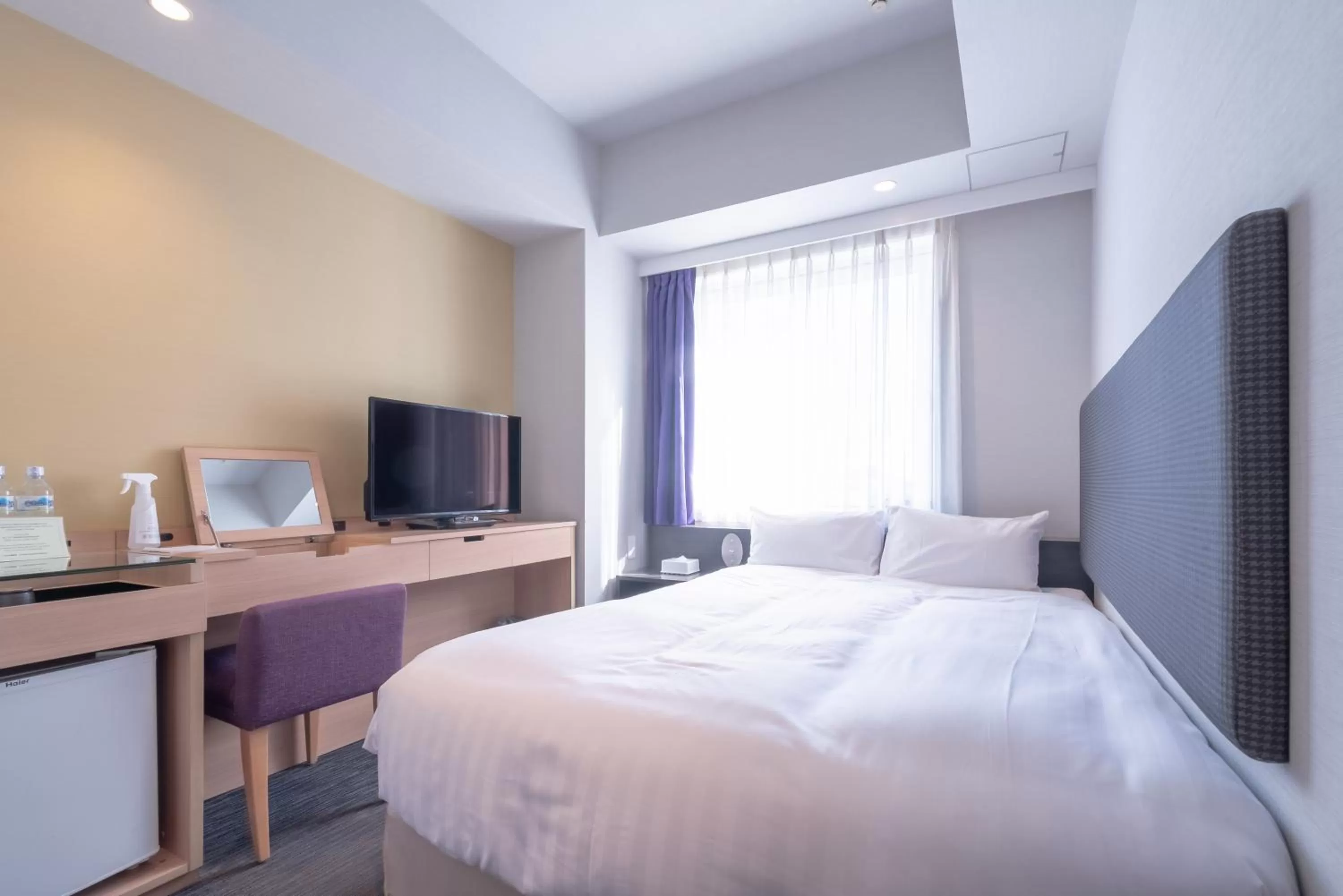 Bed in E Hotel Higashi Shinjuku