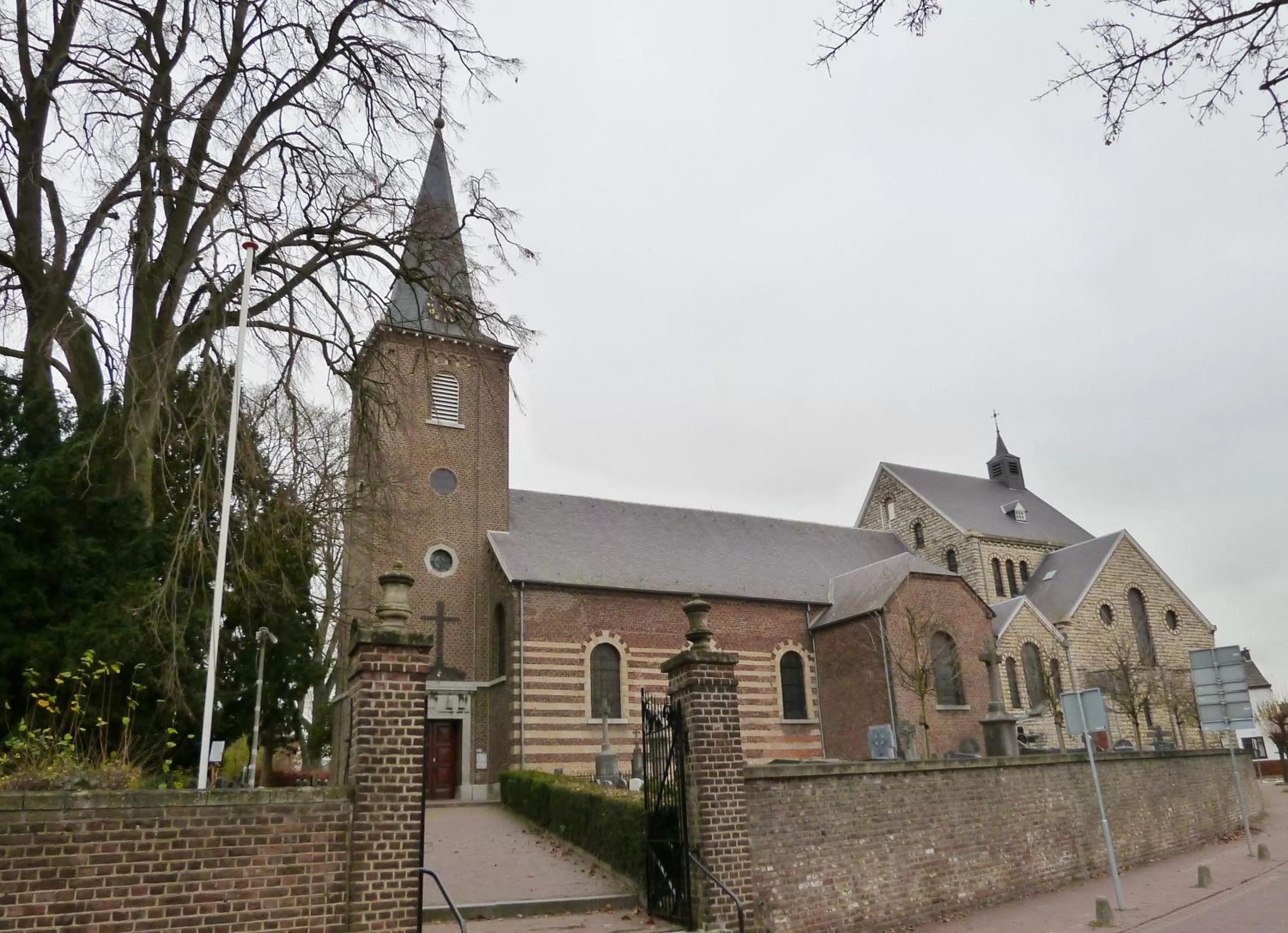 Nearby landmark in Hotel Brull