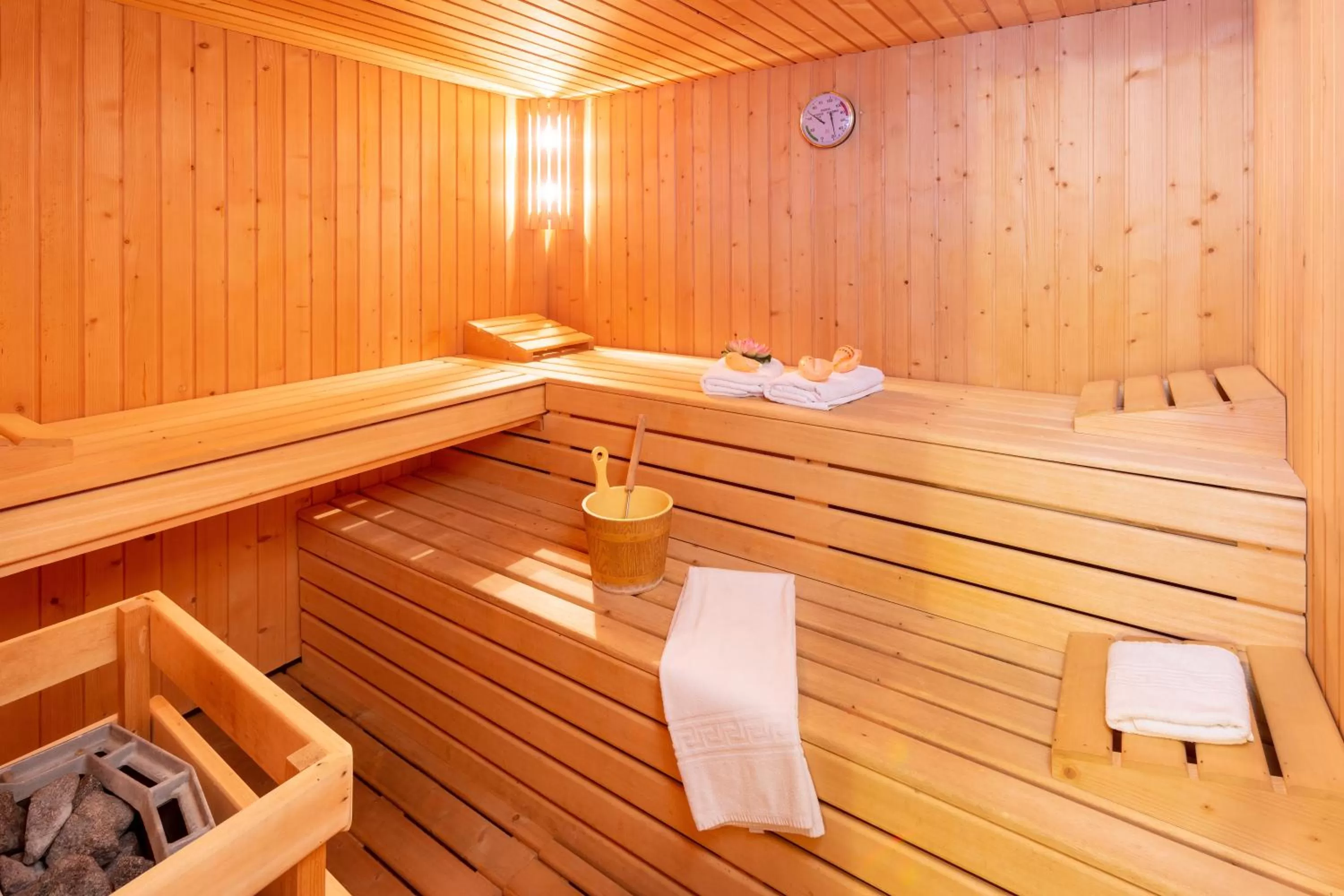 Sauna in HC Hotel Magec