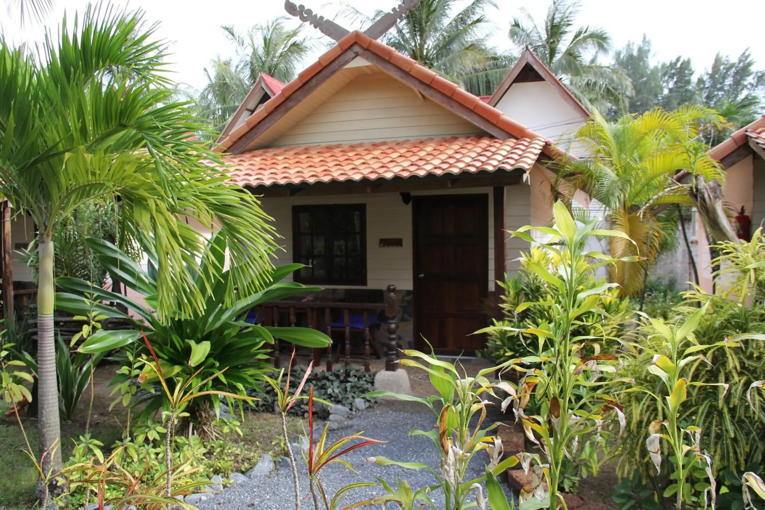 Deluxe Bungalow with Garden View in Laguna Beach Club Resort Deluxe Bungalow with Garden View in Laguna Beach Club Resort