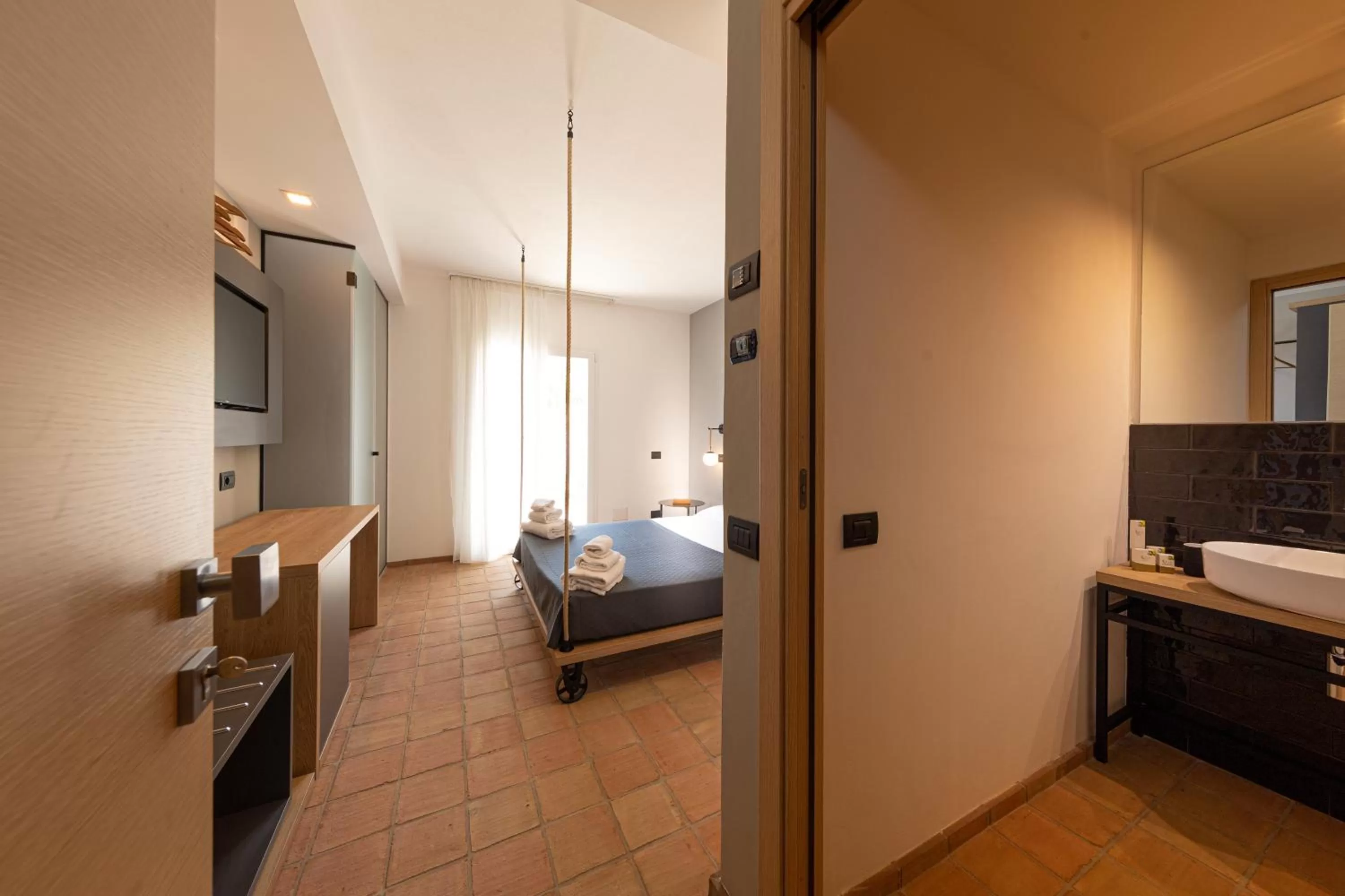 Photo of the whole room, Bed in Villa Totò Resort