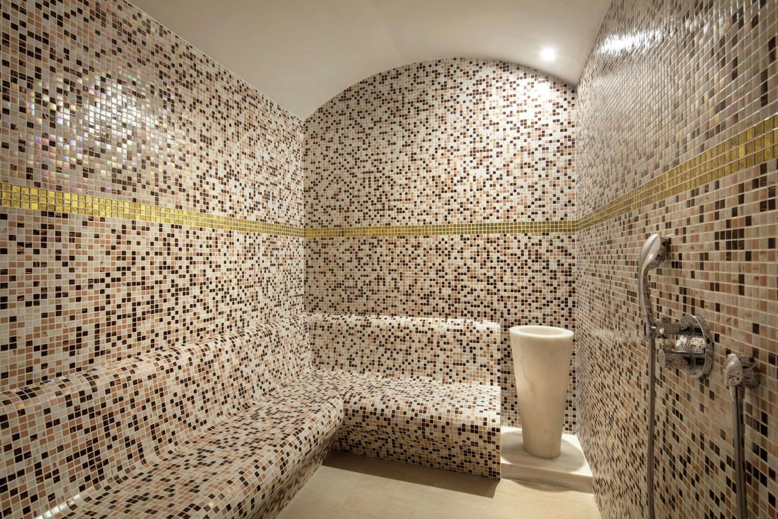 Spa and wellness centre/facilities in Doubletree By Hilton Antalya City Centre