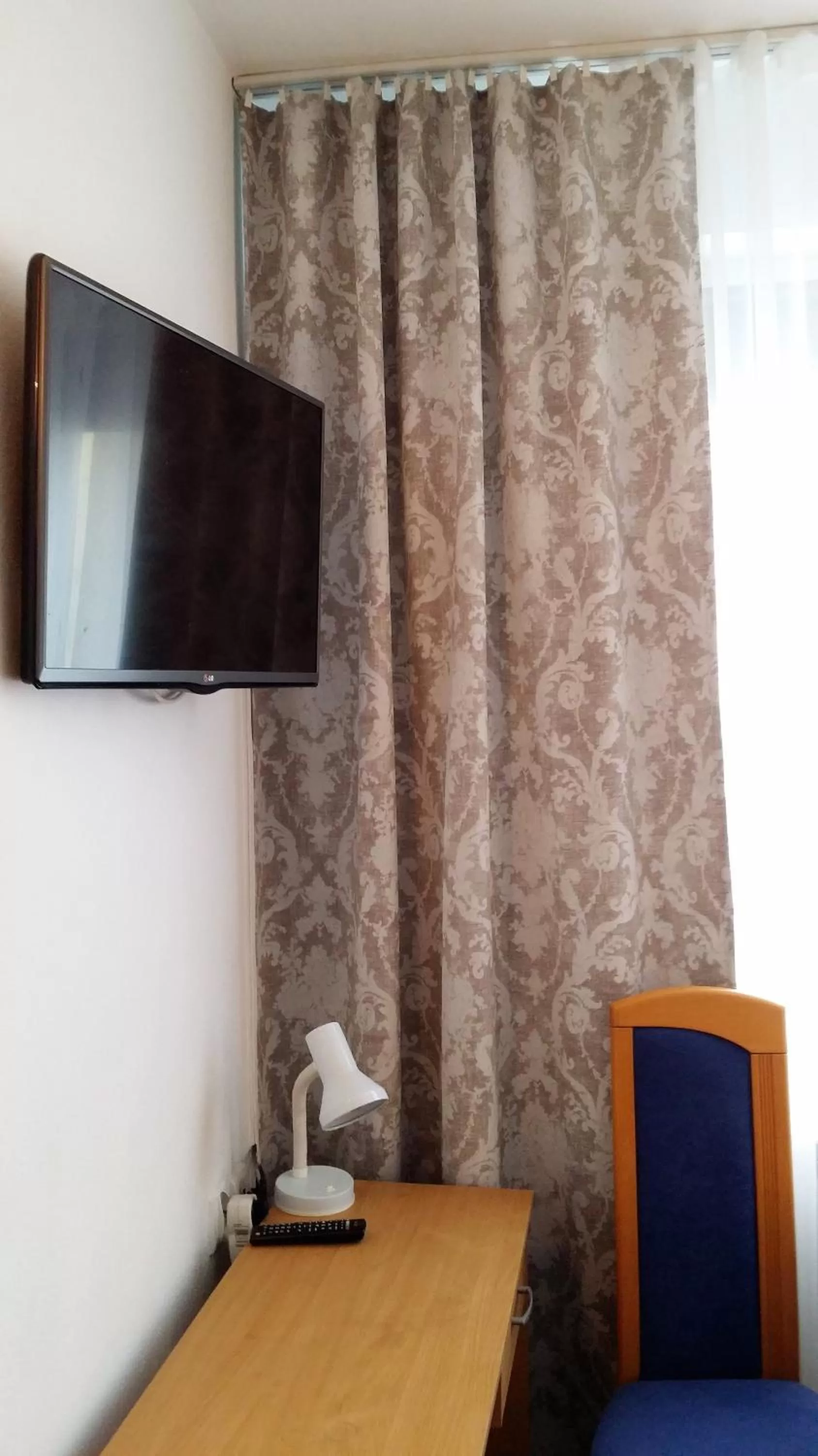 Photo of the whole room, TV/Entertainment Center in Hotel As