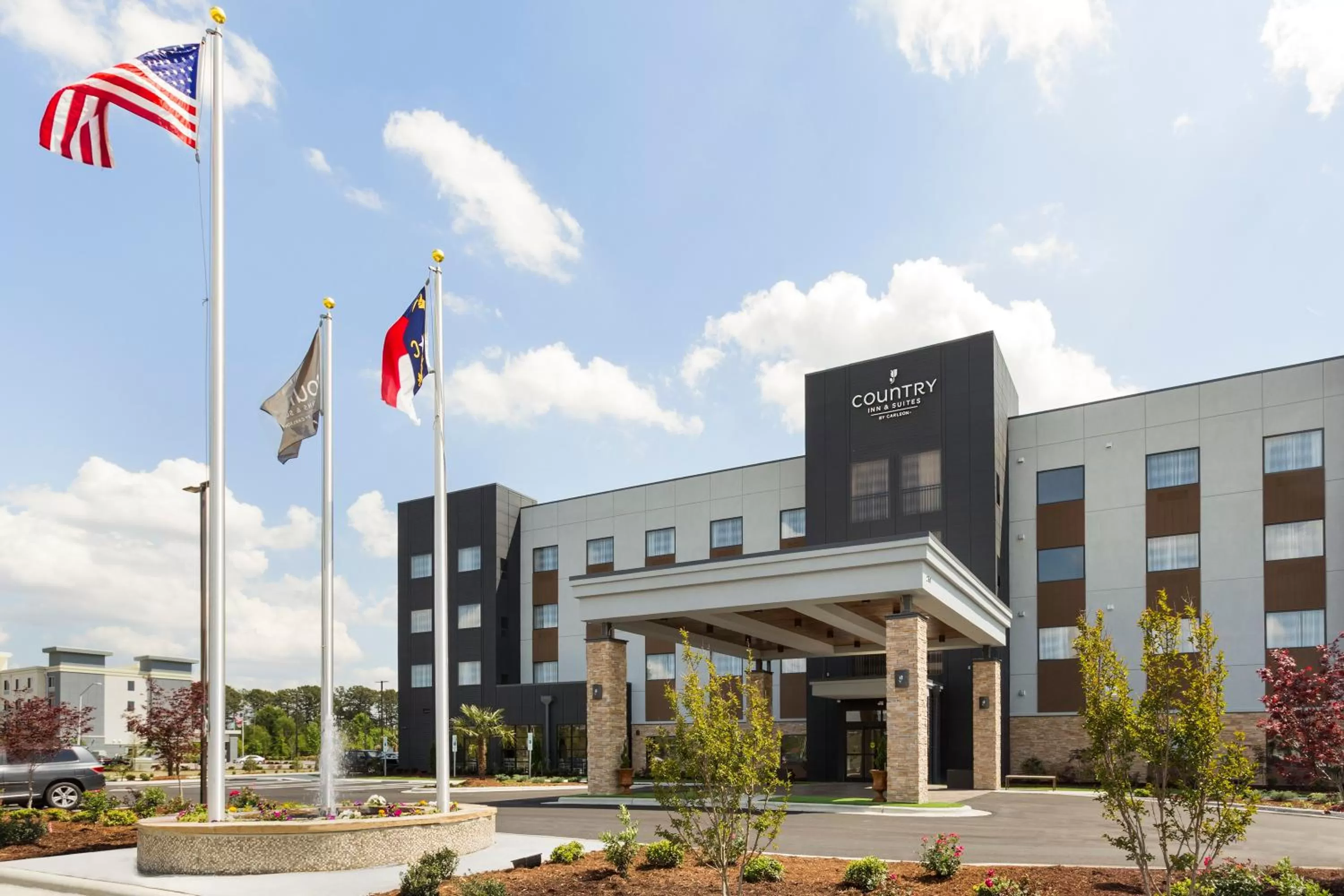 Facade/entrance in Country Inn & Suites by Radisson, Smithfield-Selma, NC