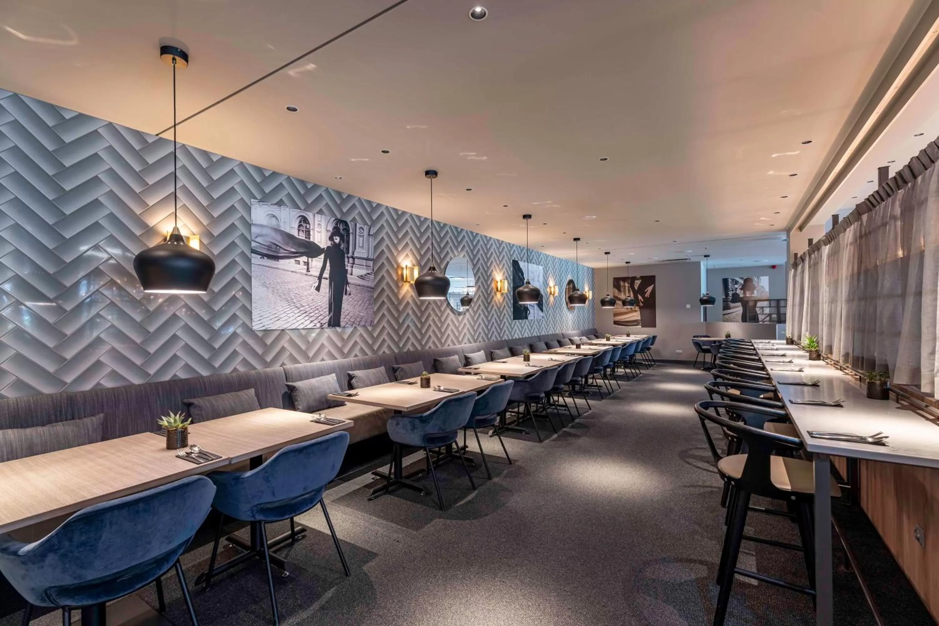 Restaurant/places to eat in Radisson Blu Latvija Conference & Spa Hotel, Riga