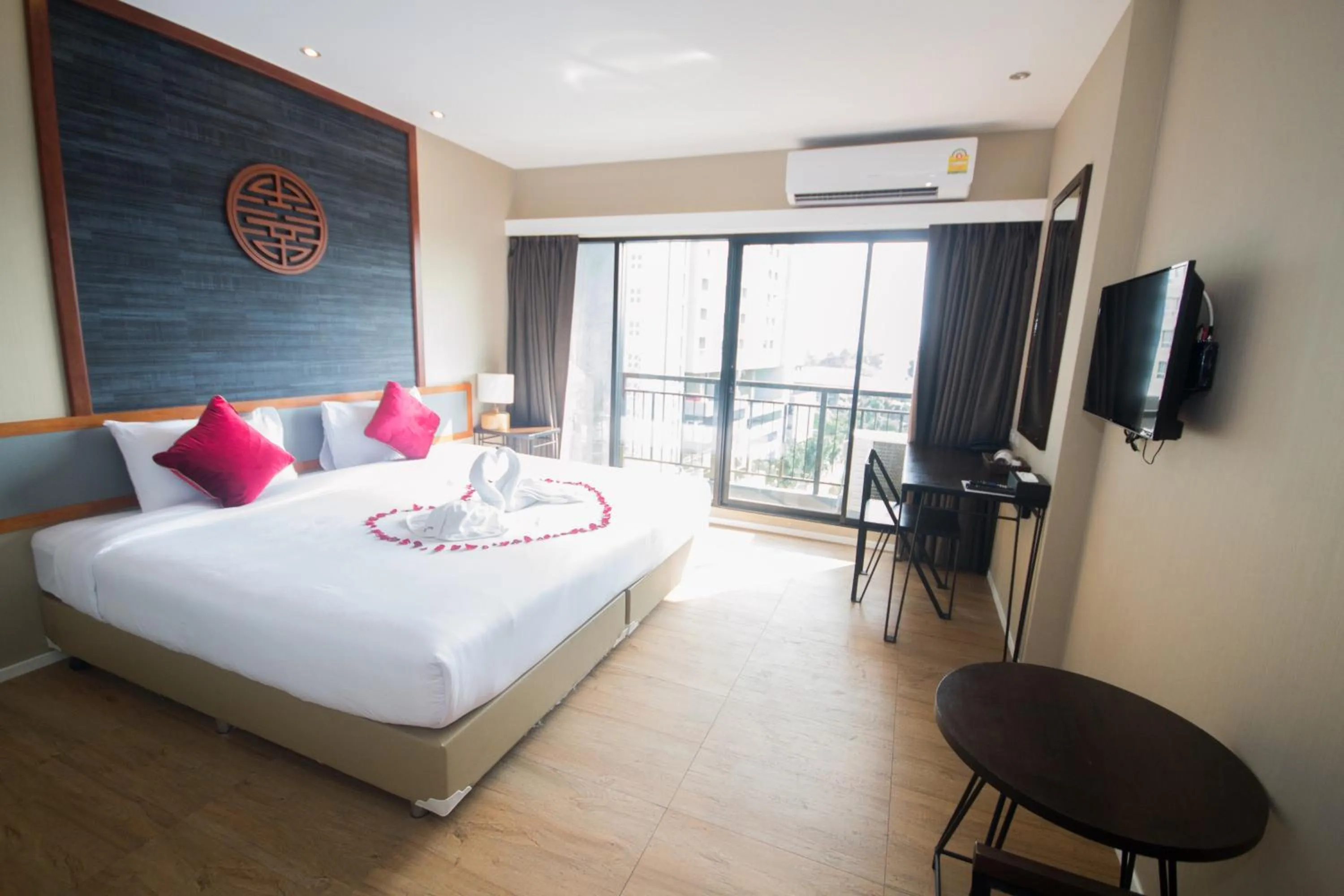 Bed in Villa Baron SHA PLUS