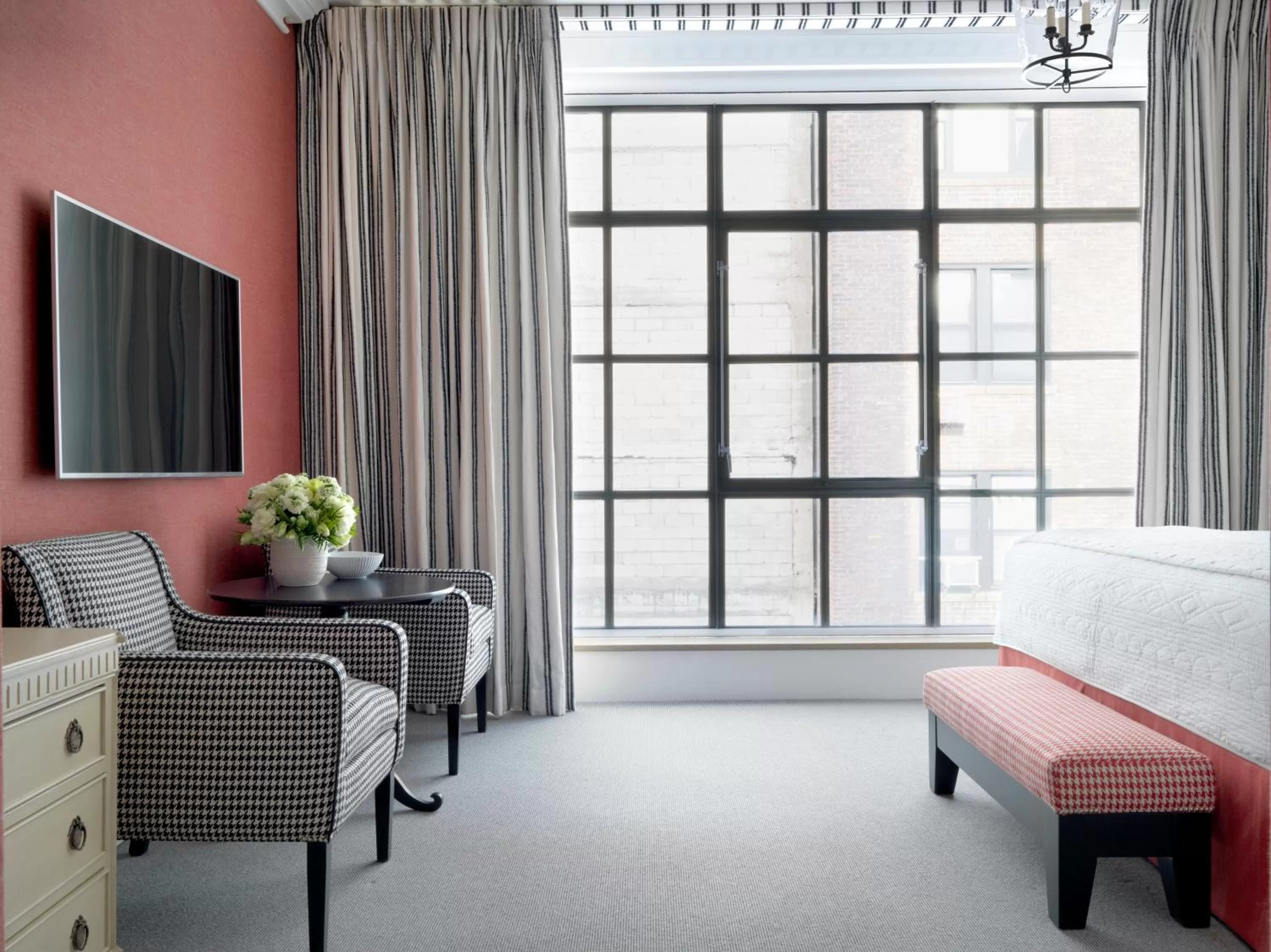 Bedroom, Bed in The Whitby Hotel